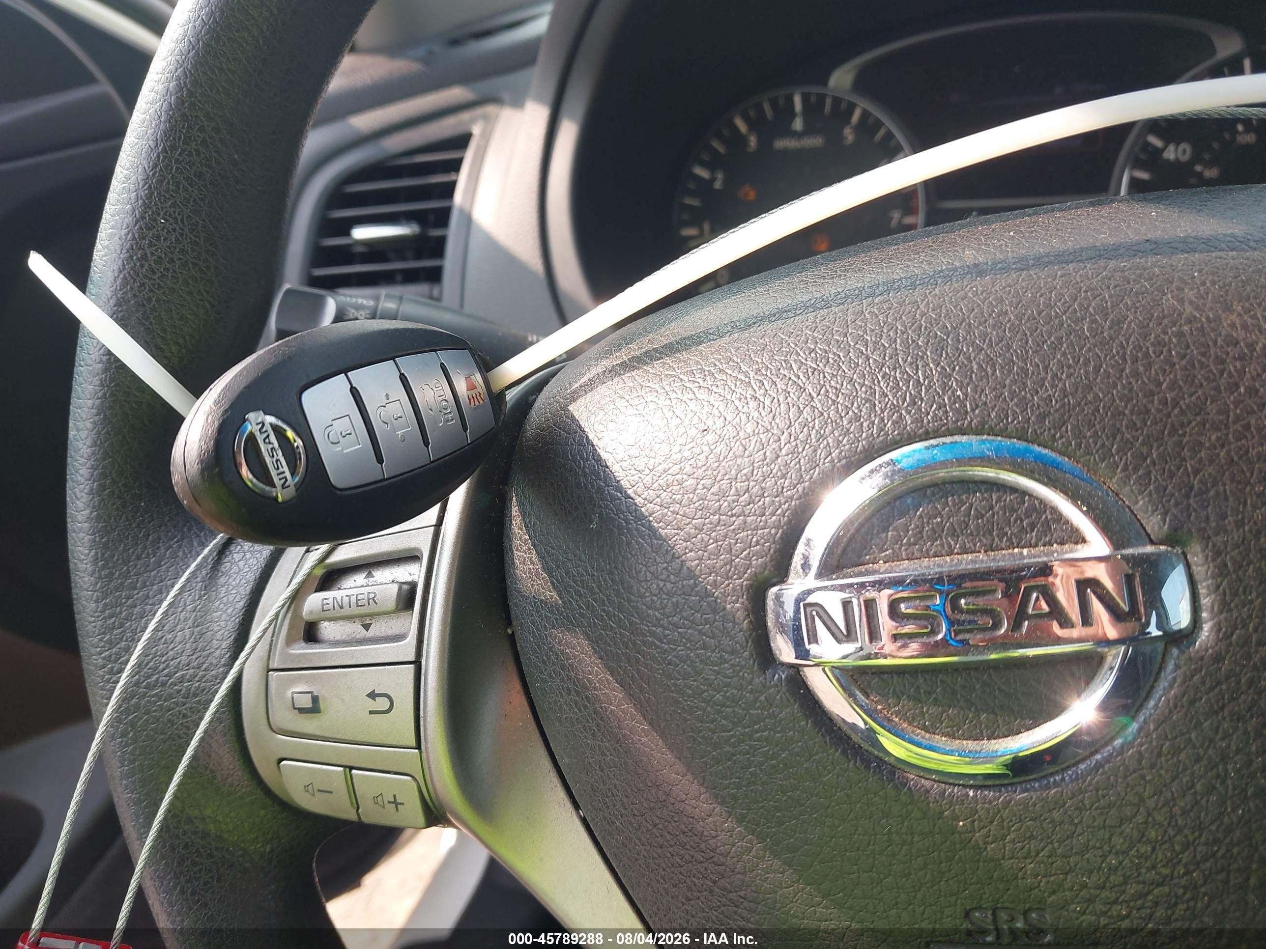 2015 Nissan Altima 2.5 S White vin: 1N4AL3AP2FN880175