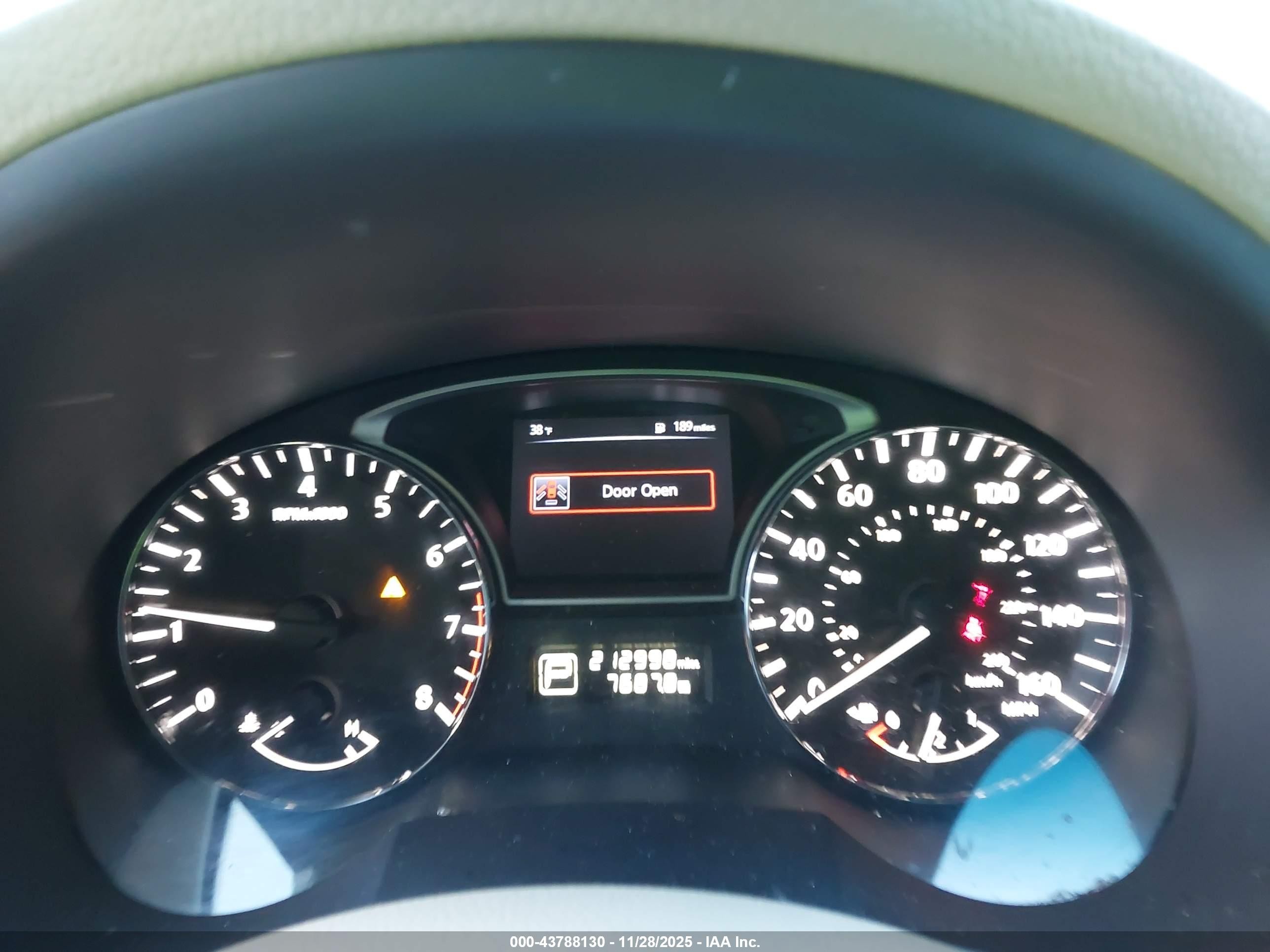 2015 Nissan Altima   Black vin: 1N4AL3AP2FN882377