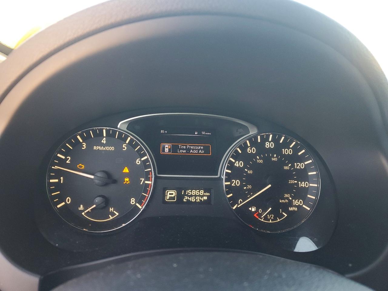 2015 Nissan Altima 2.5 S Red vin: 1N4AL3AP2FN886302