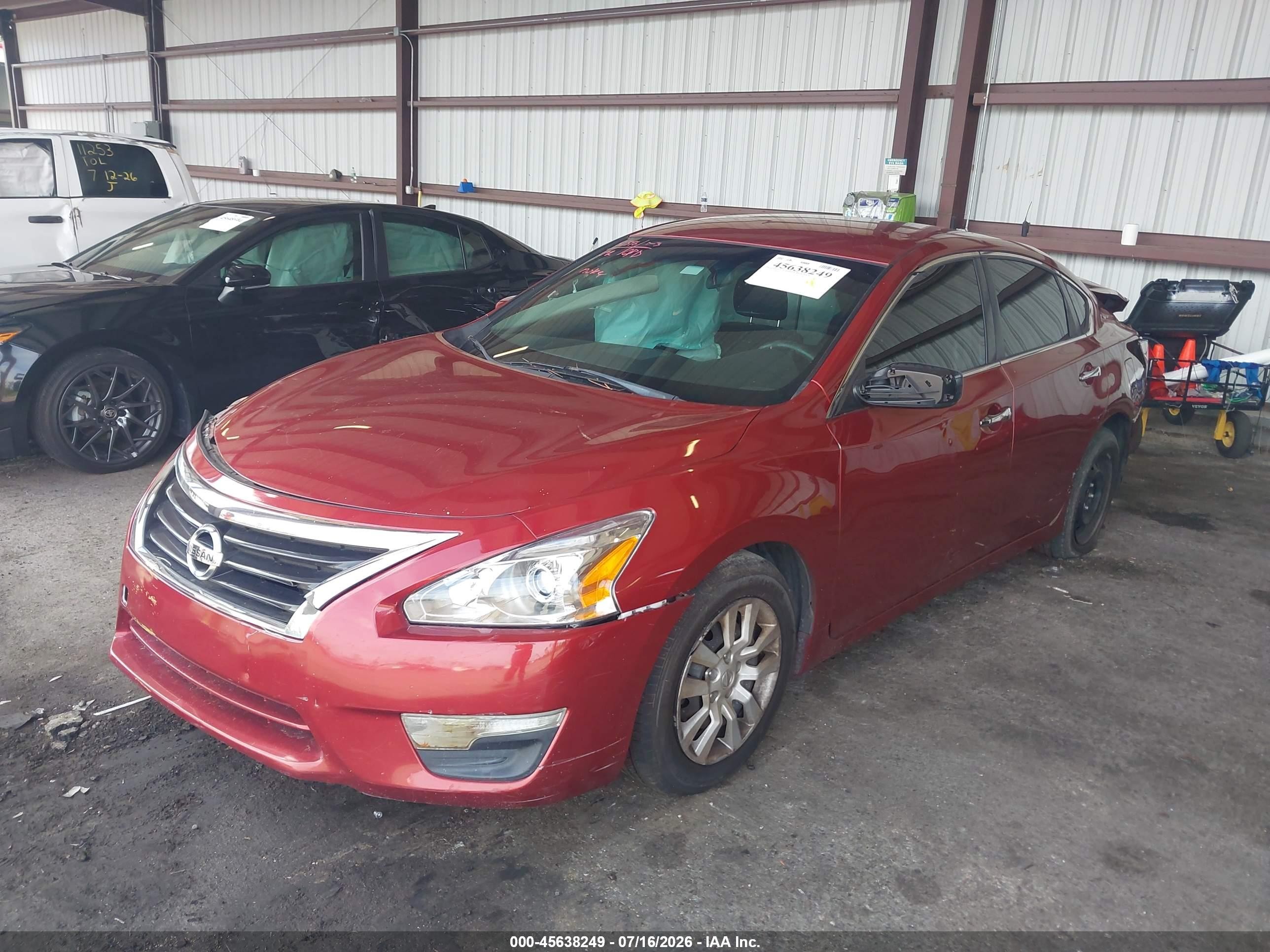 2015 Nissan Altima Red vin: 1N4AL3AP2FN887689
