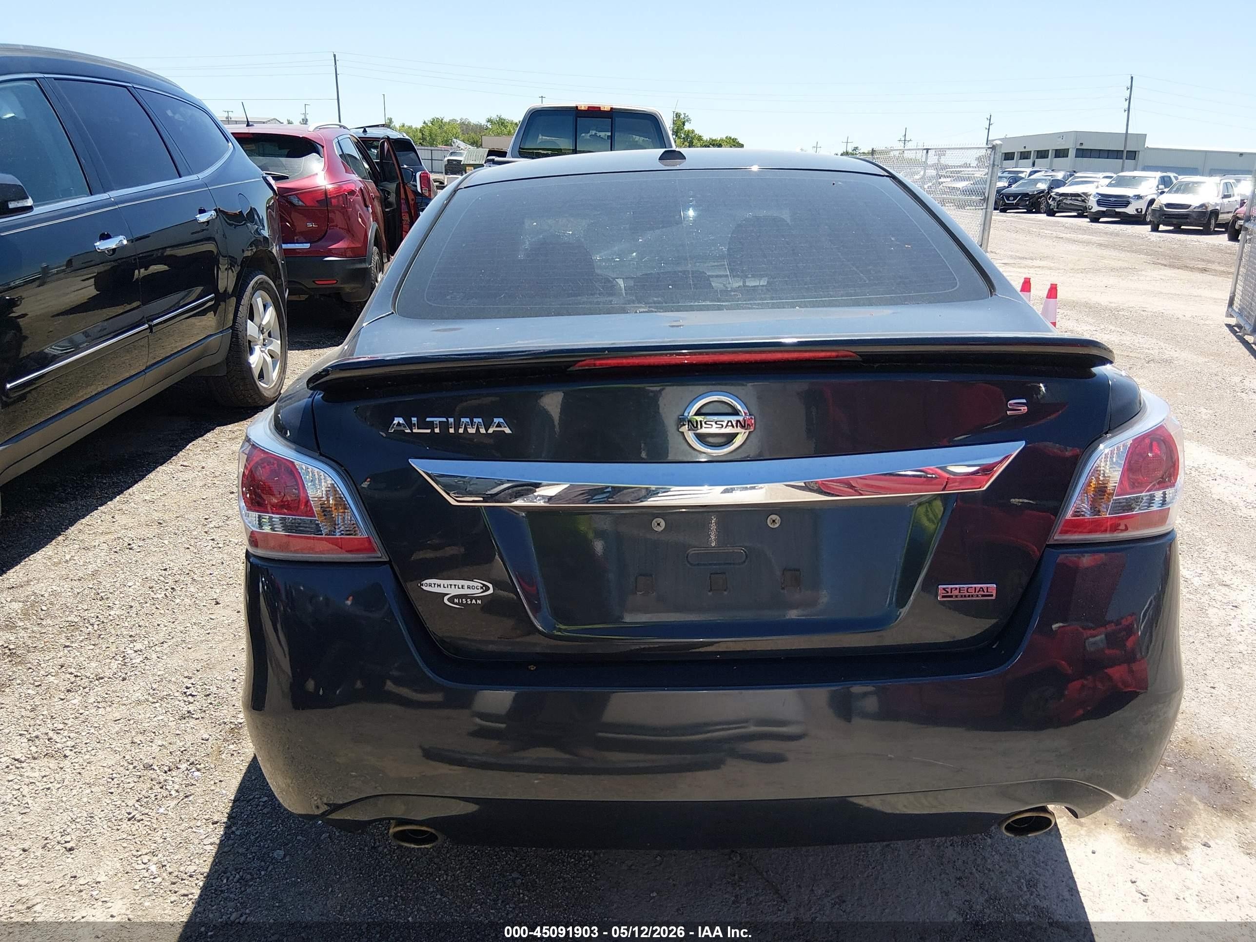 2015 Nissan Altima 2.5 S Black vin: 1N4AL3AP2FN904524