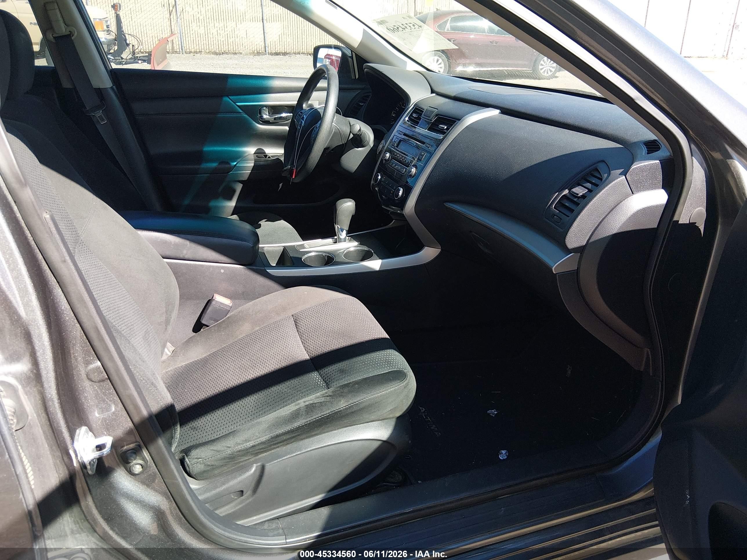 2015 Nissan Altima 2.5 S Gray vin: 1N4AL3AP2FN914258