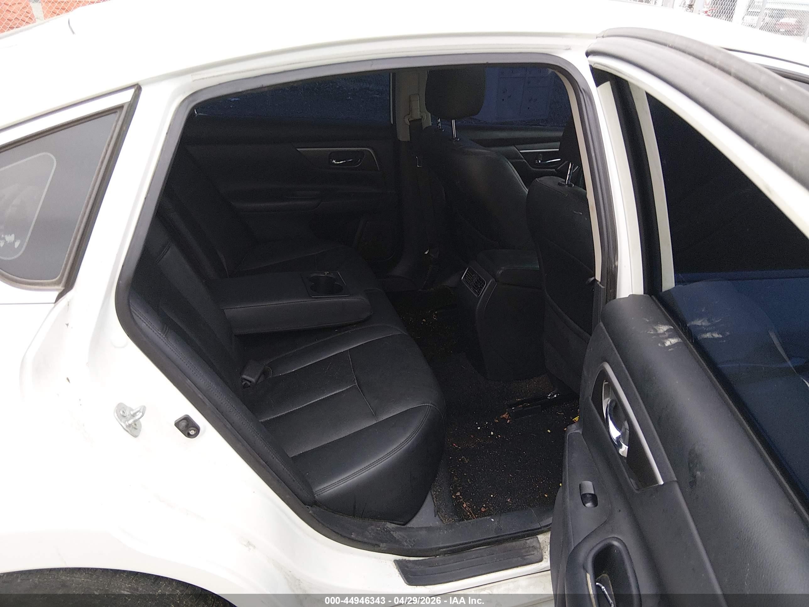 2015 Nissan Altima 2.5 Sl White vin: 1N4AL3AP2FN919850