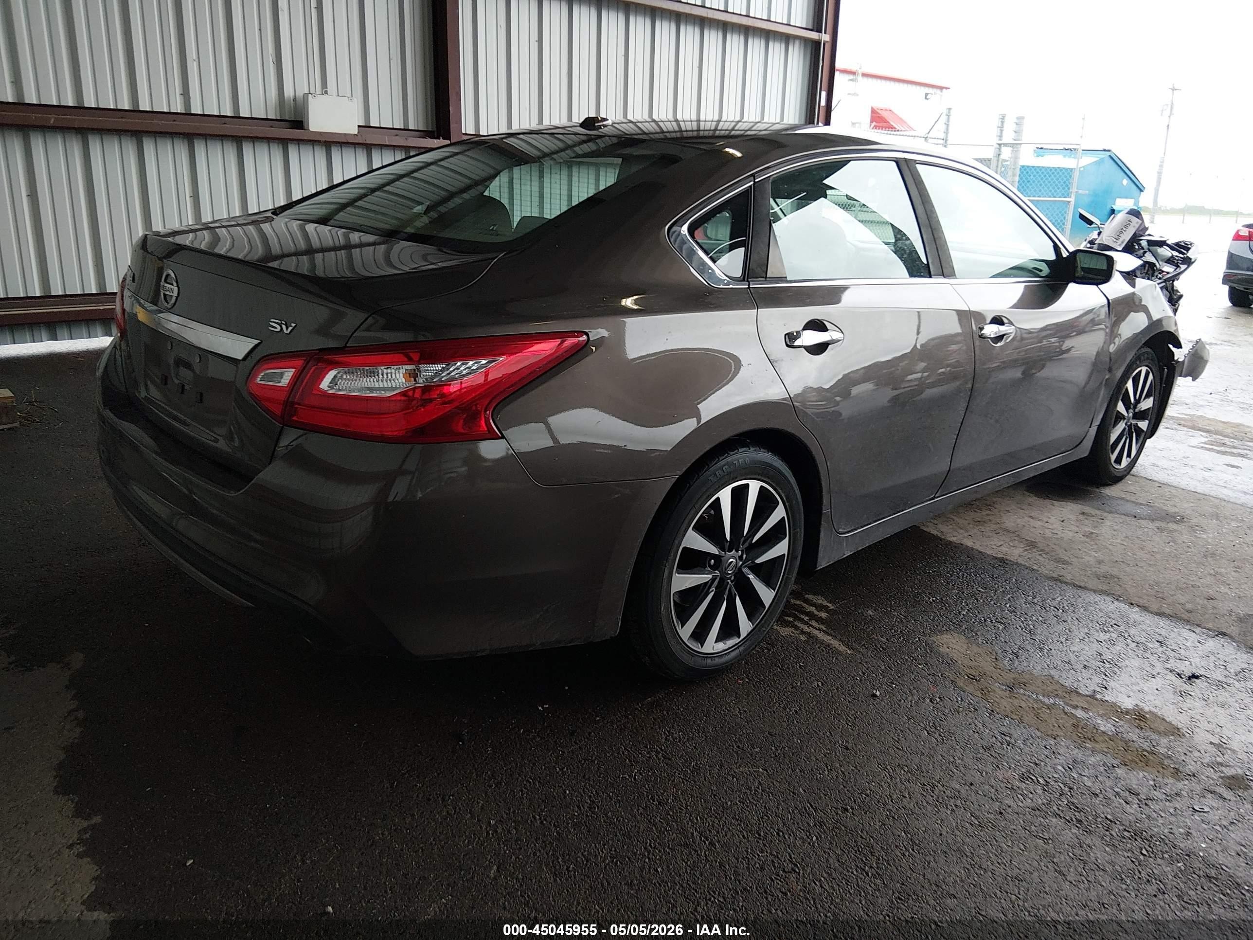 2016 Nissan Altima 2.5/2.5 S/2.5 Sl/2.5 Sr/2.5 Sv Brown vin: 1N4AL3AP2GC191976