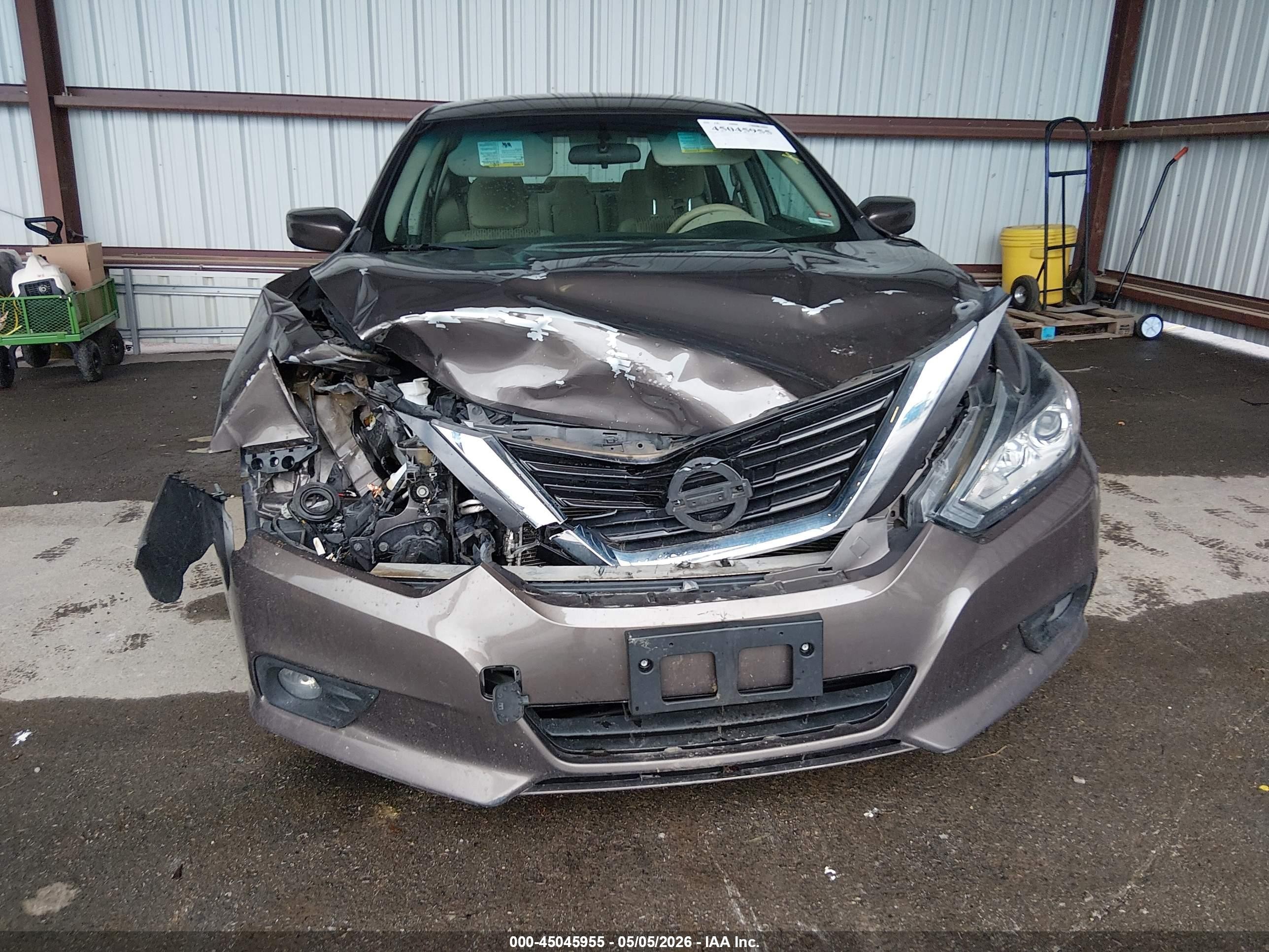 2016 Nissan Altima 2.5/2.5 S/2.5 Sl/2.5 Sr/2.5 Sv Brown vin: 1N4AL3AP2GC191976