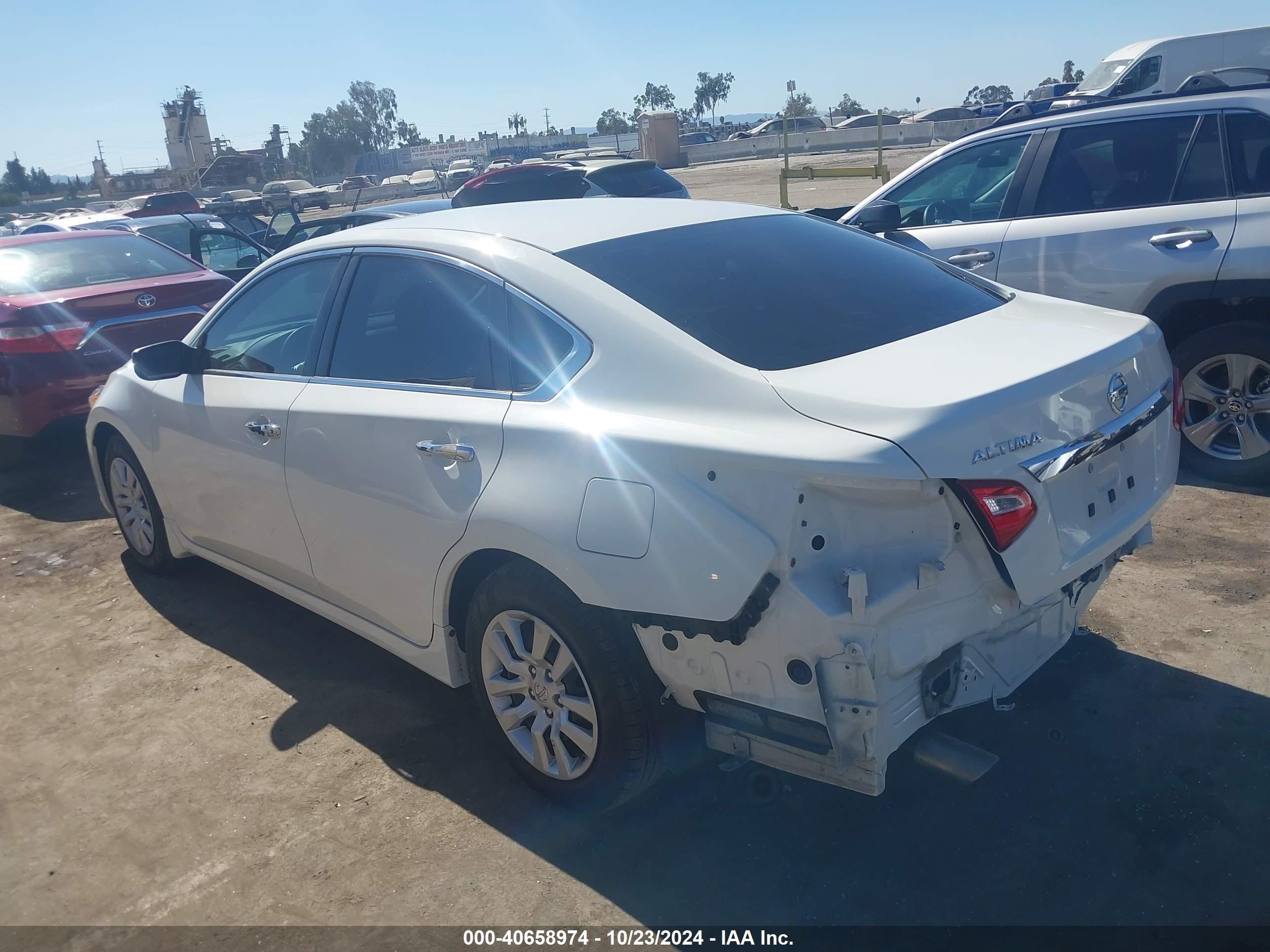2016 Nissan Altima 2.5 S White vin: 1N4AL3AP2GC197454