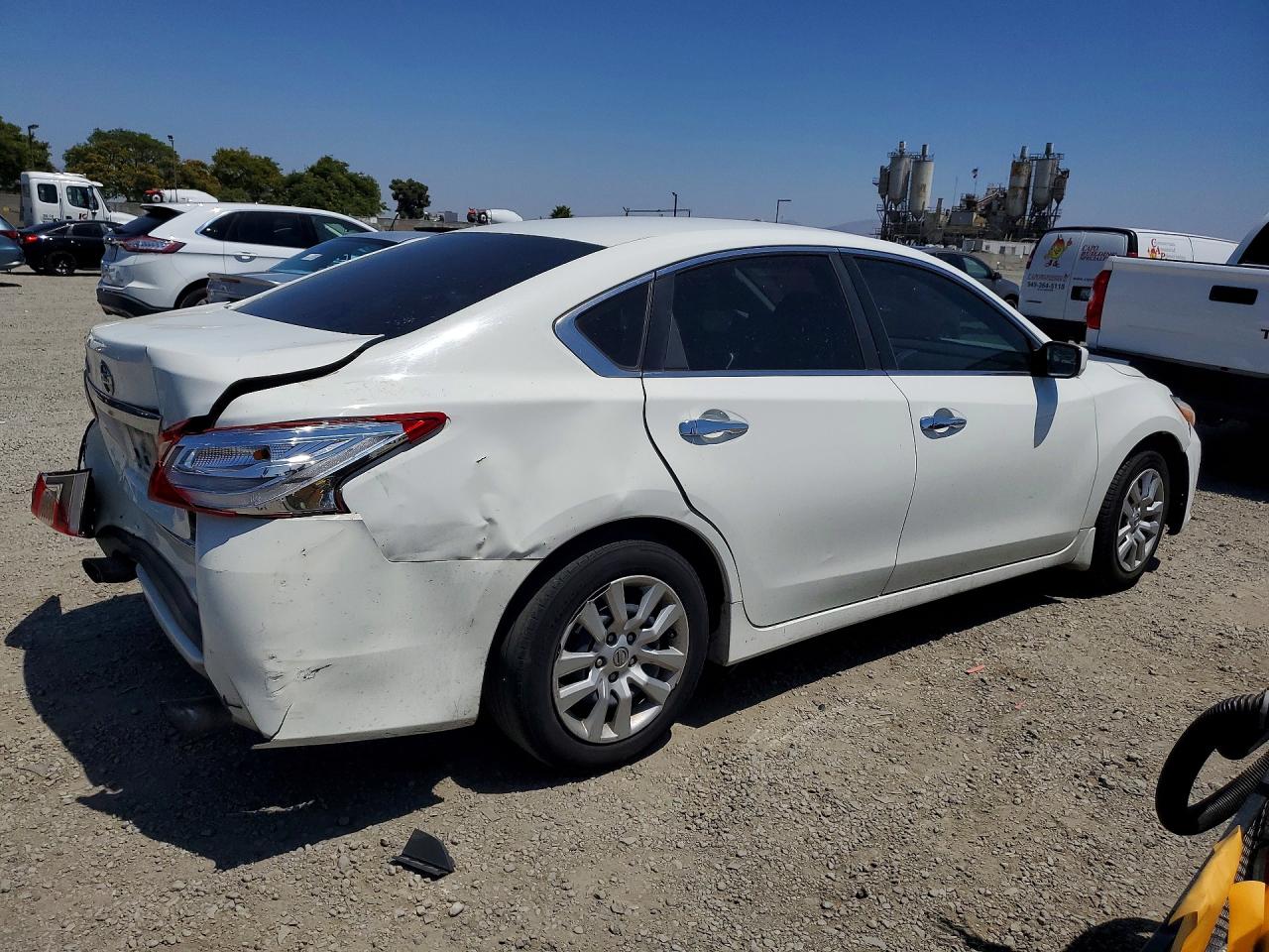 2016 Nissan Altima 2.5 S White vin: 1N4AL3AP2GC197454