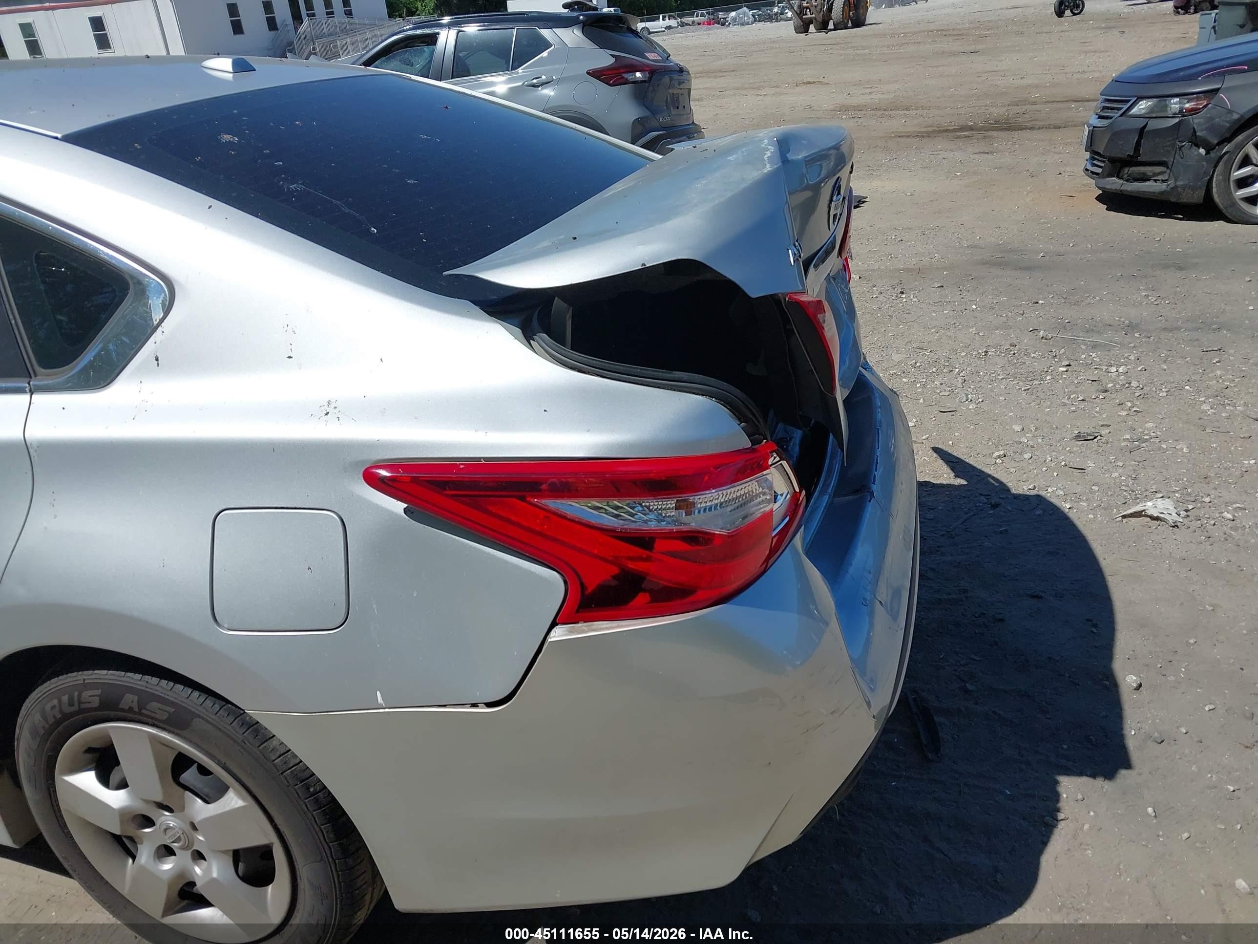 2017 Nissan Altima 2.5 Sl Серебряный vin: 1N4AL3AP2HC187265
