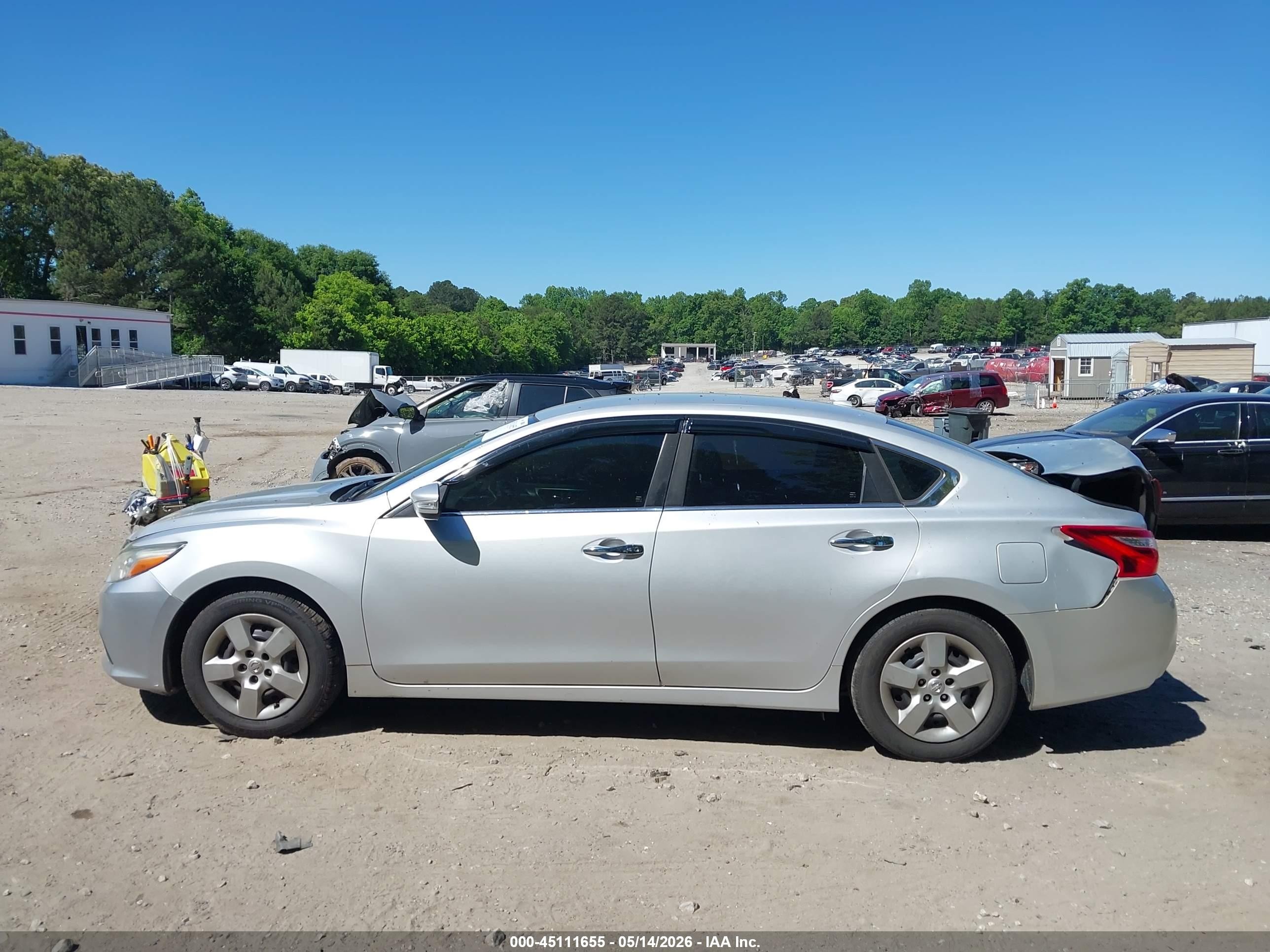 2017 Nissan Altima 2.5 Sl Серебряный vin: 1N4AL3AP2HC187265