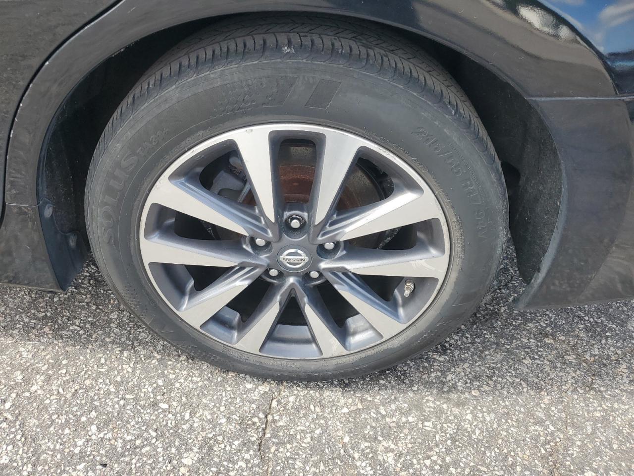 2017 Nissan Altima 2.5 Sv Черный vin: 1N4AL3AP2HC211399 Damage: Left Rear Wheel, Curb Rash, > 12 Inches