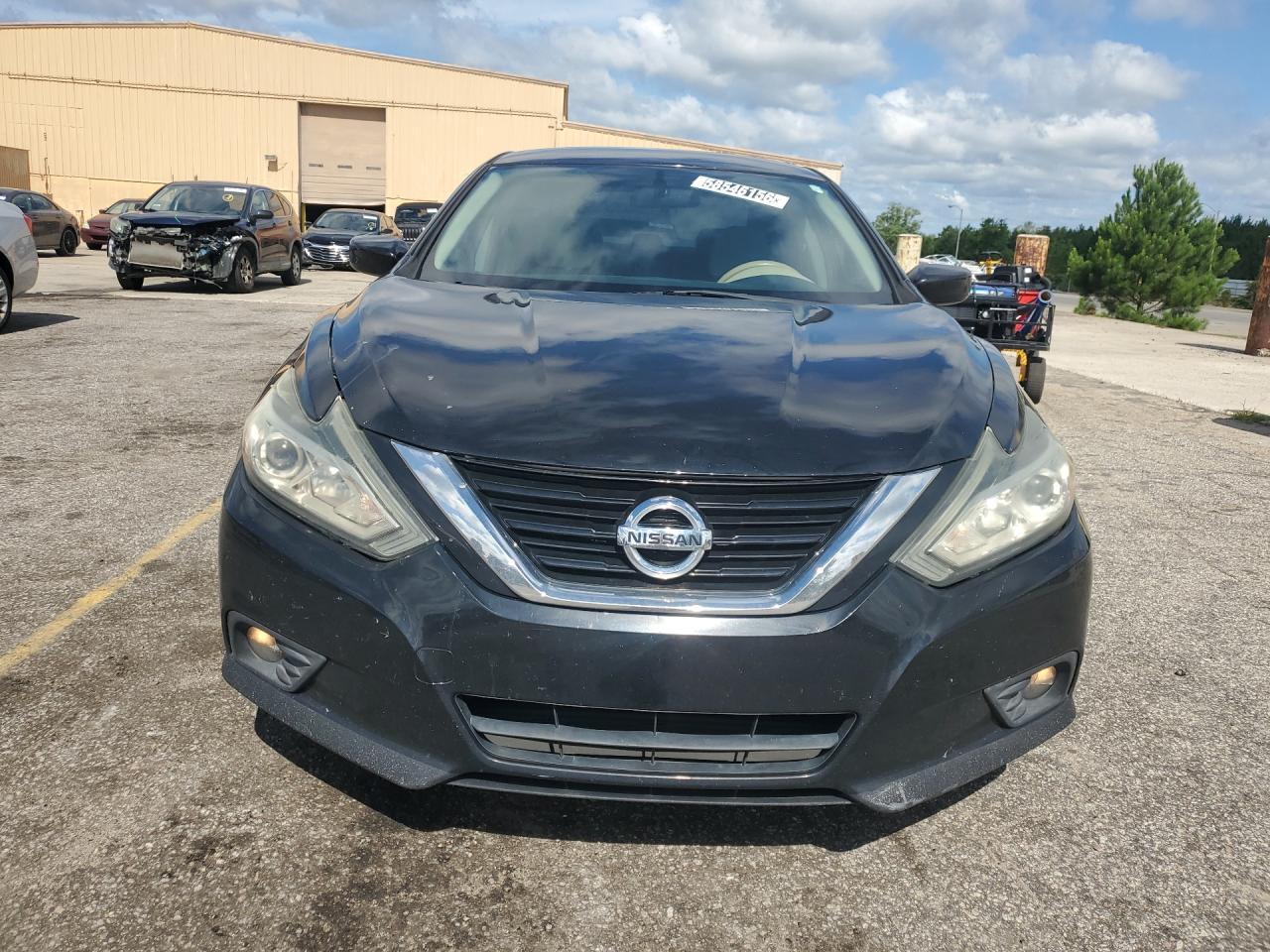 2017 Nissan Altima 2.5 Sv Черный vin: 1N4AL3AP2HC211399 Damage: Left Head Lamp, Faded, Repair Required