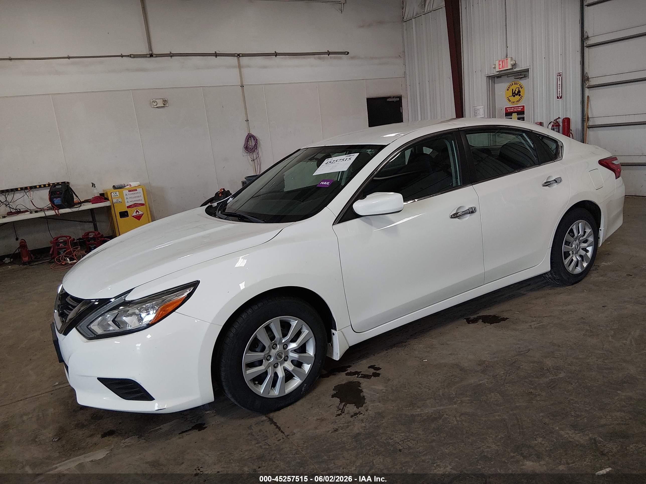 2017 Nissan Altima 2.5 S White vin: 1N4AL3AP2HC227750