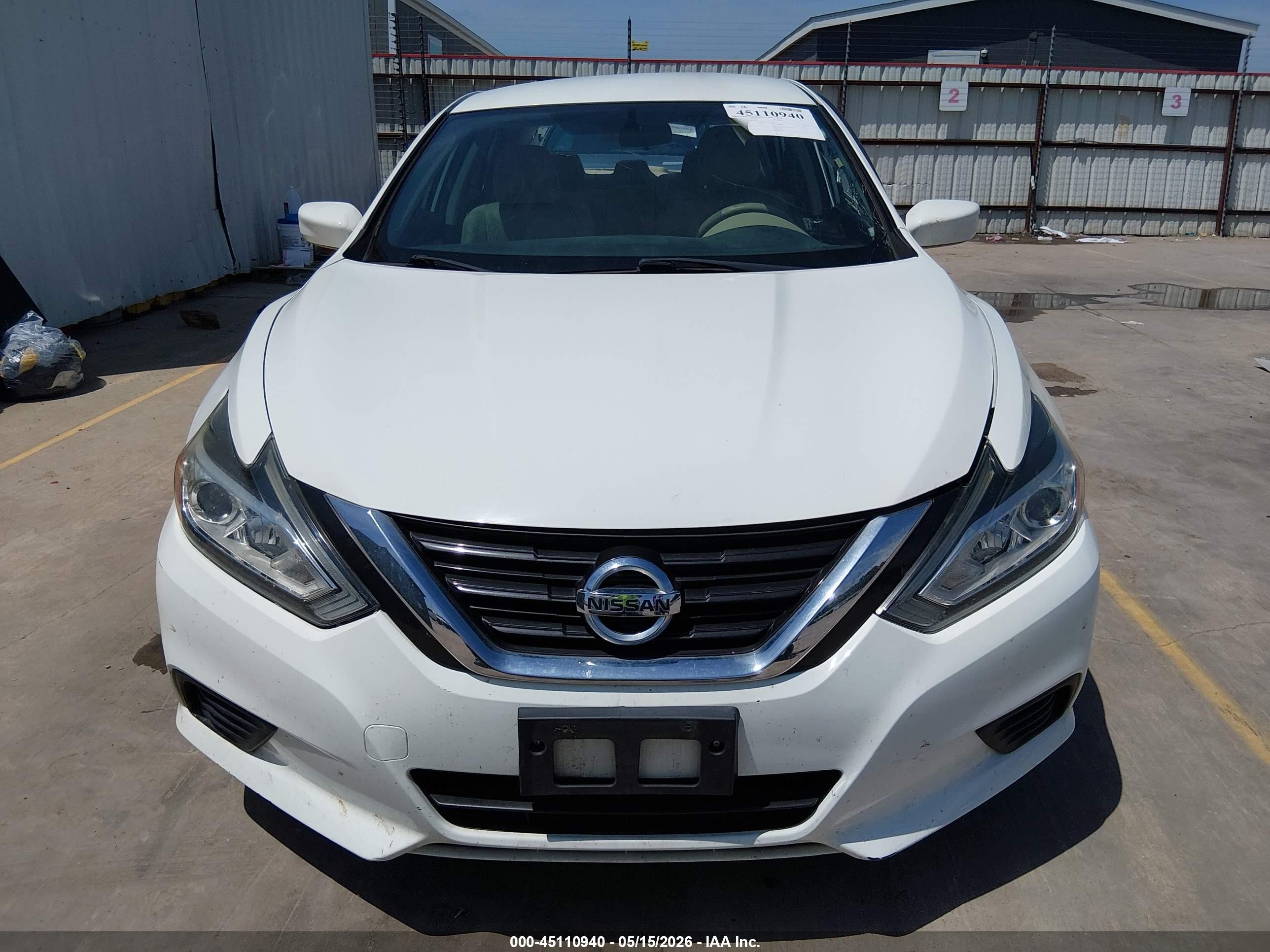 2017 Nissan Altima 2.5 S White vin: 1N4AL3AP2HN339405