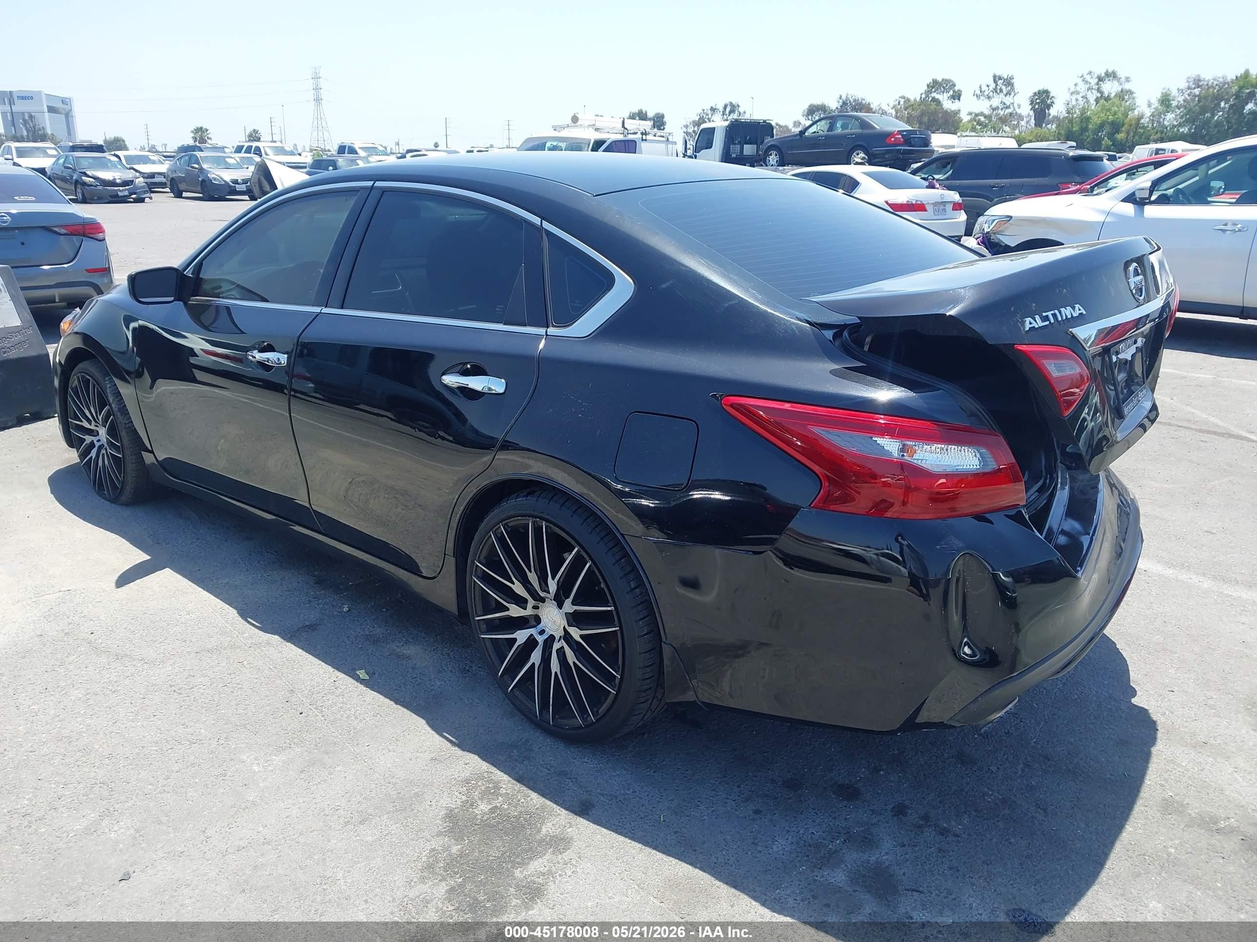 2018 Nissan Altima 2.5 S Black vin: 1N4AL3AP2JC153011