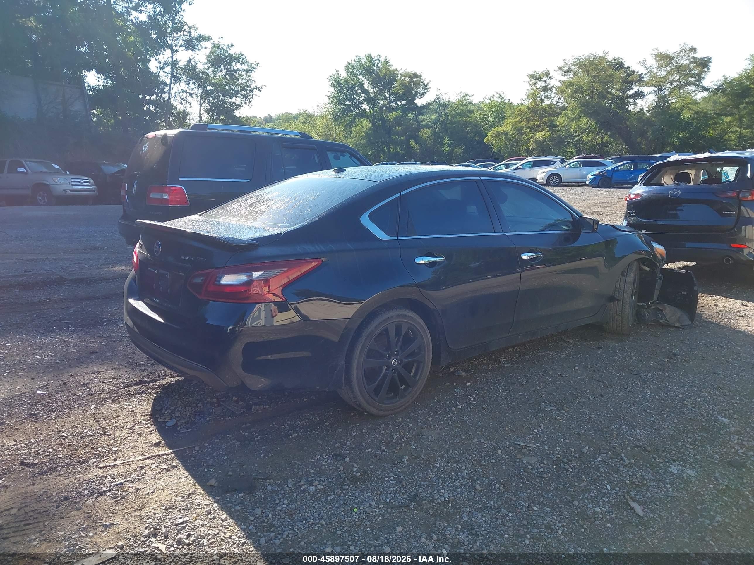 2018 Nissan Altima 2.5 Sr Черный vin: 1N4AL3AP2JC158760