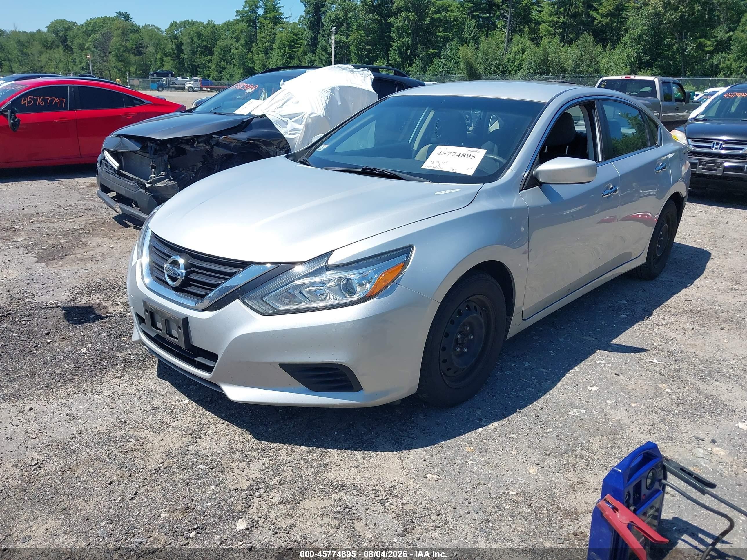 2018 Nissan Altima 2.5 S Silver vin: 1N4AL3AP2JC231612