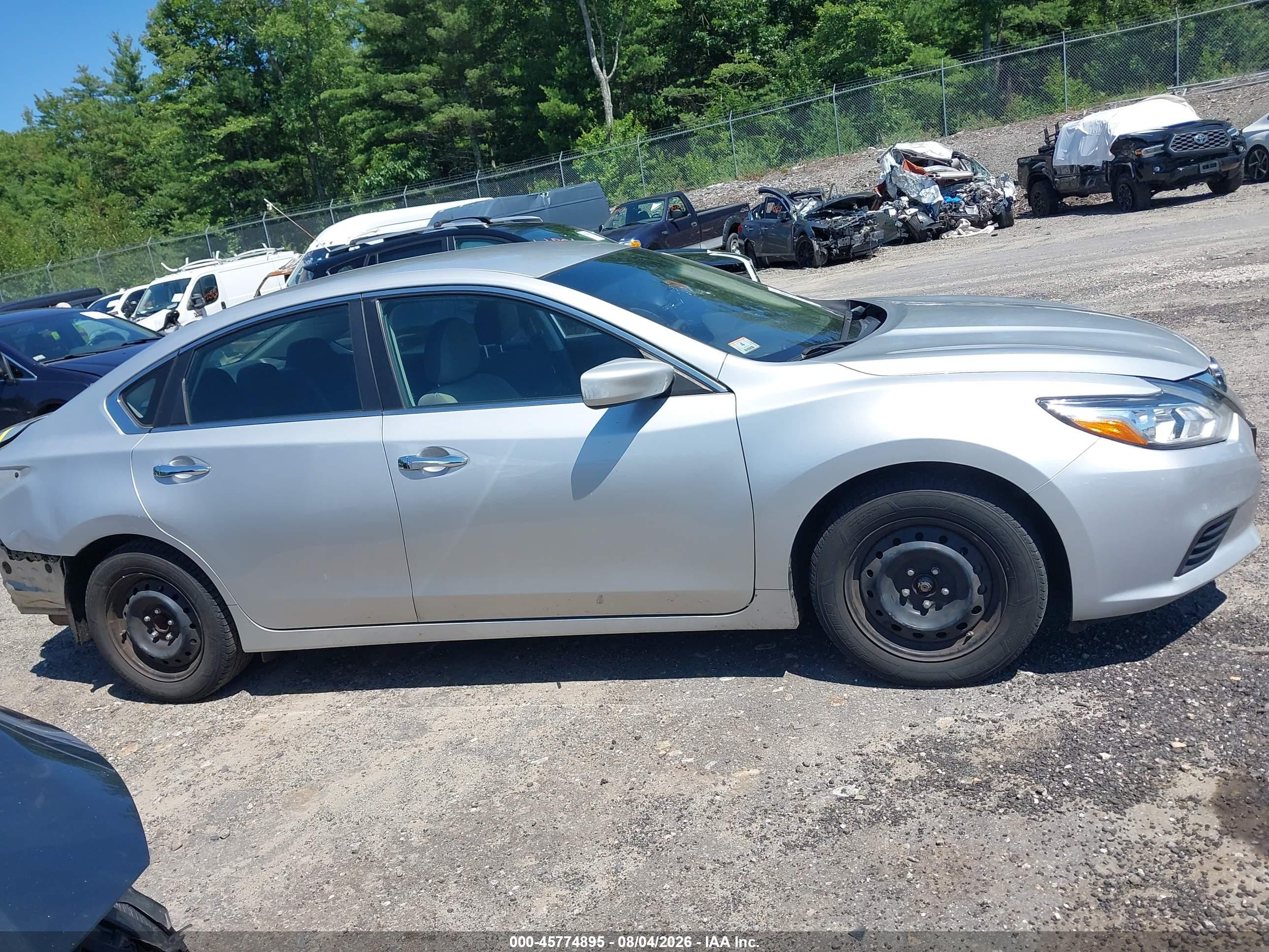 2018 Nissan Altima 2.5 S Silver vin: 1N4AL3AP2JC231612