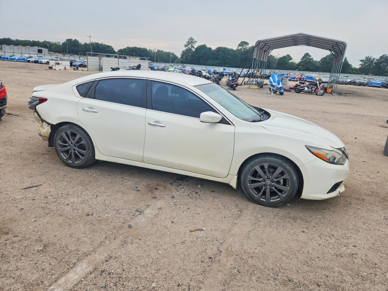2018 Nissan Altima 2.5 Sr Белый vin: 1N4AL3AP2JC296458