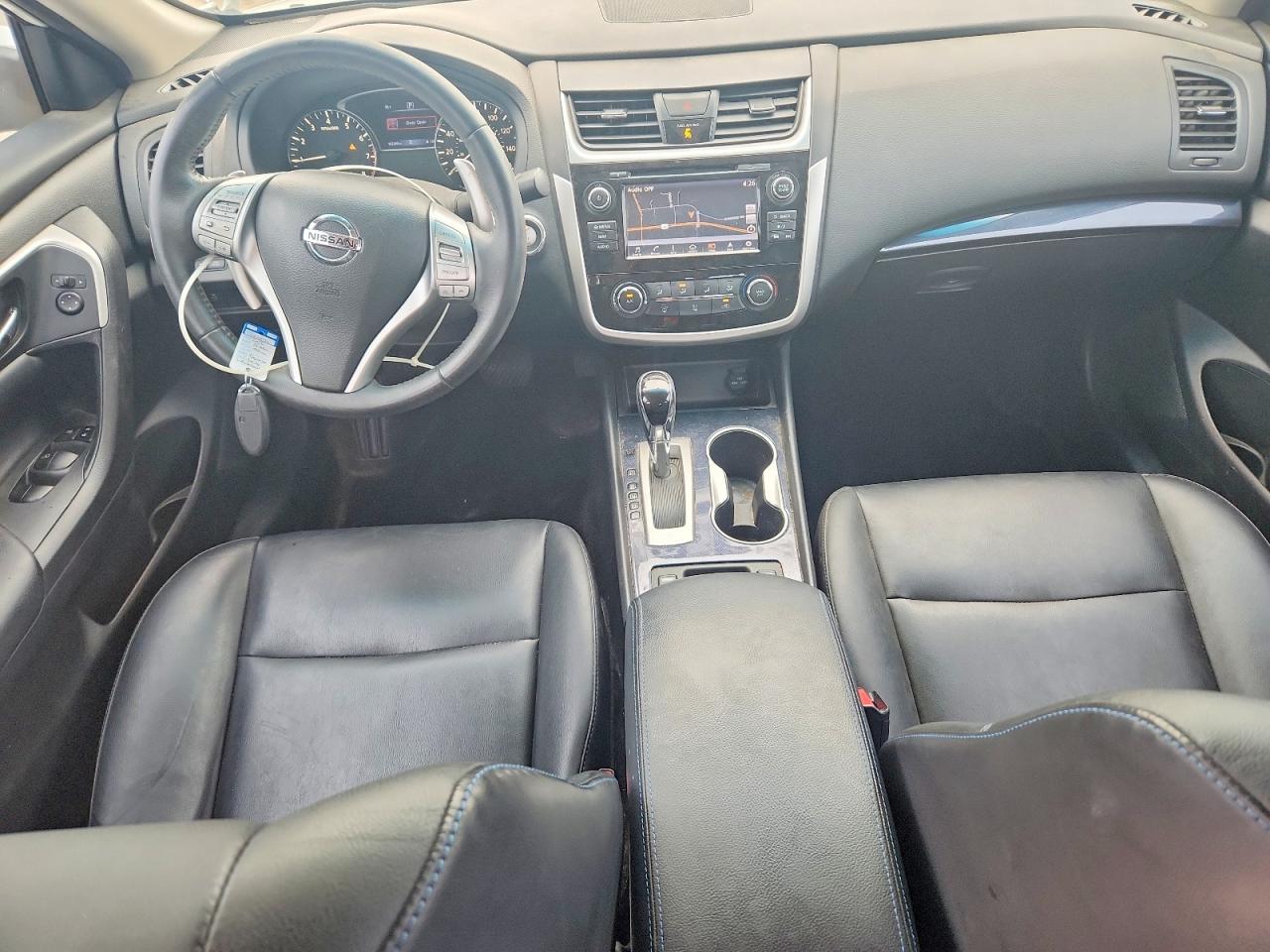 2018 Nissan Altima 2.5 Sr Белый vin: 1N4AL3AP2JC296458