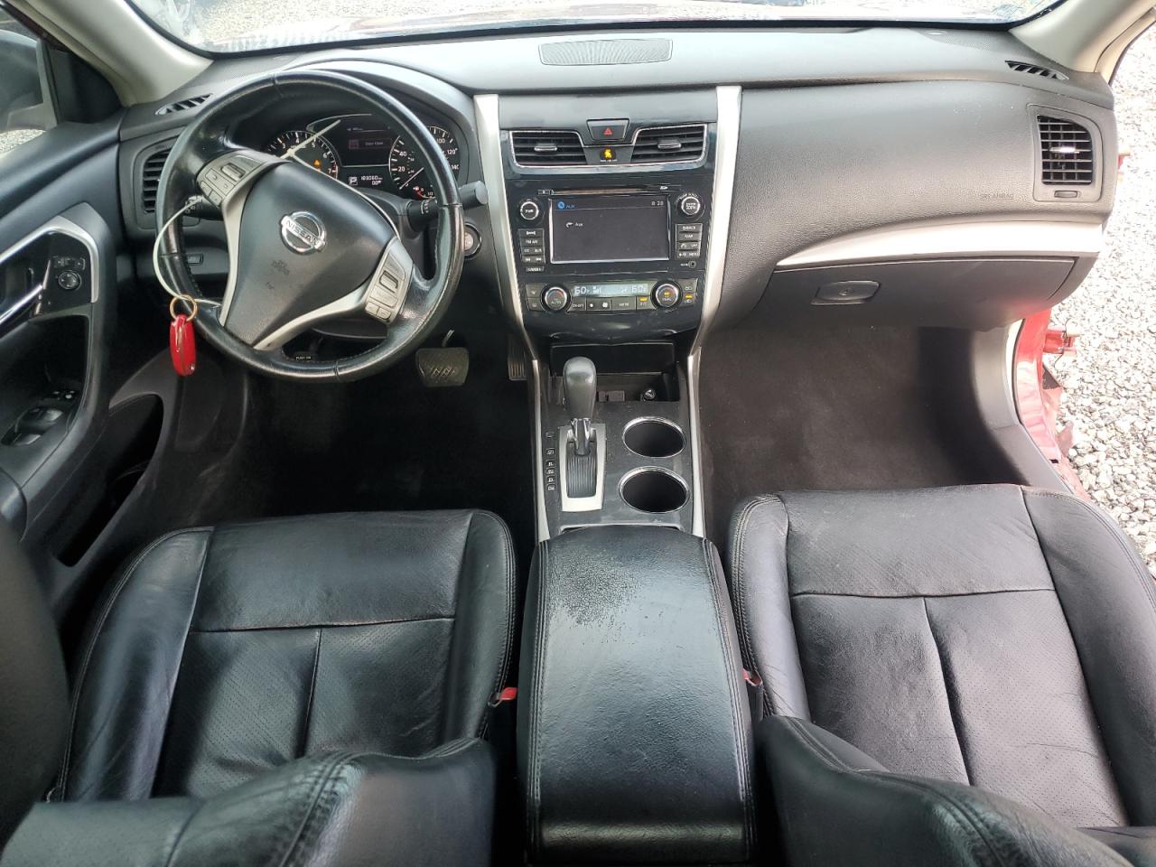 2013 Nissan Altima 2.5 Red vin: 1N4AL3AP3DC101083