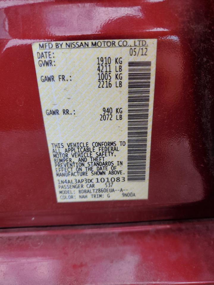 2013 Nissan Altima 2.5 Red vin: 1N4AL3AP3DC101083