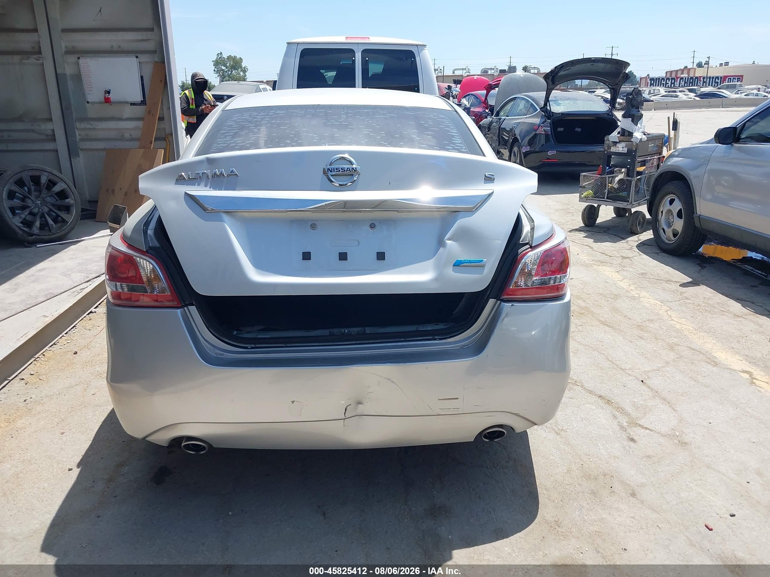 2013 Nissan Altima 2.5/s/sv/sl Silver vin: 1N4AL3AP3DC106526
