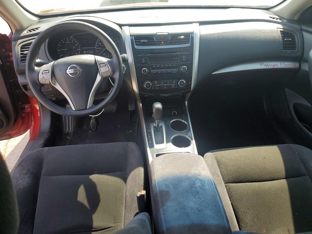 2013 Nissan Altima 2.5 Red vin: 1N4AL3AP3DC109331