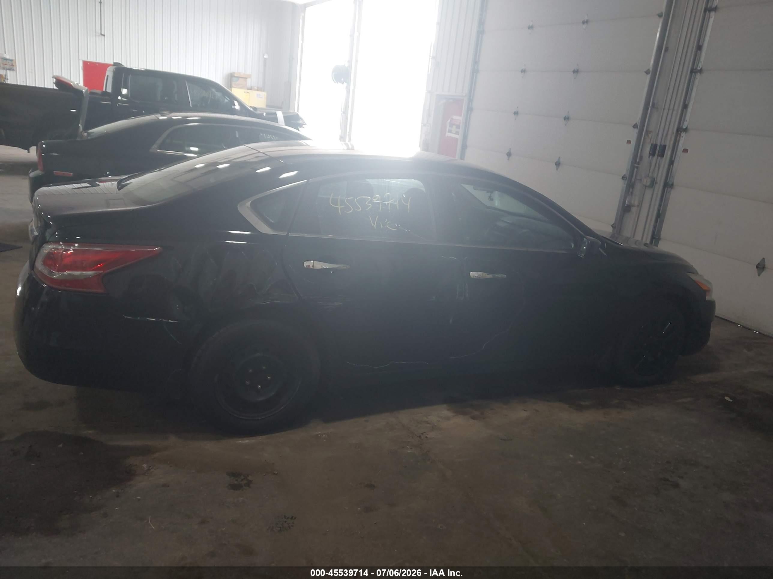 2013 Nissan Altima 2.5 S Black vin: 1N4AL3AP3DC121057
