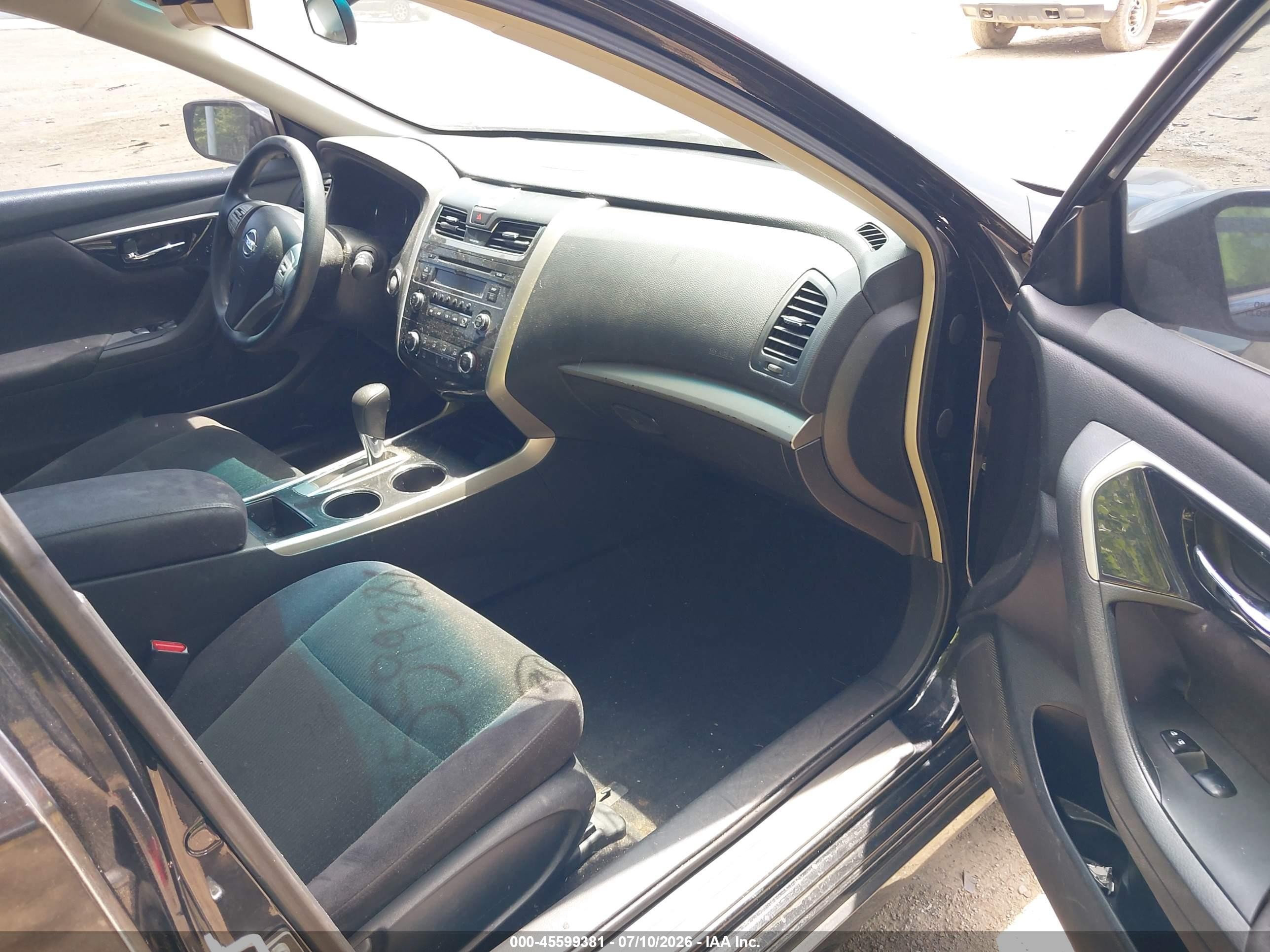 2013 Nissan Altima 2.5 S Черный vin: 1N4AL3AP3DC188502
