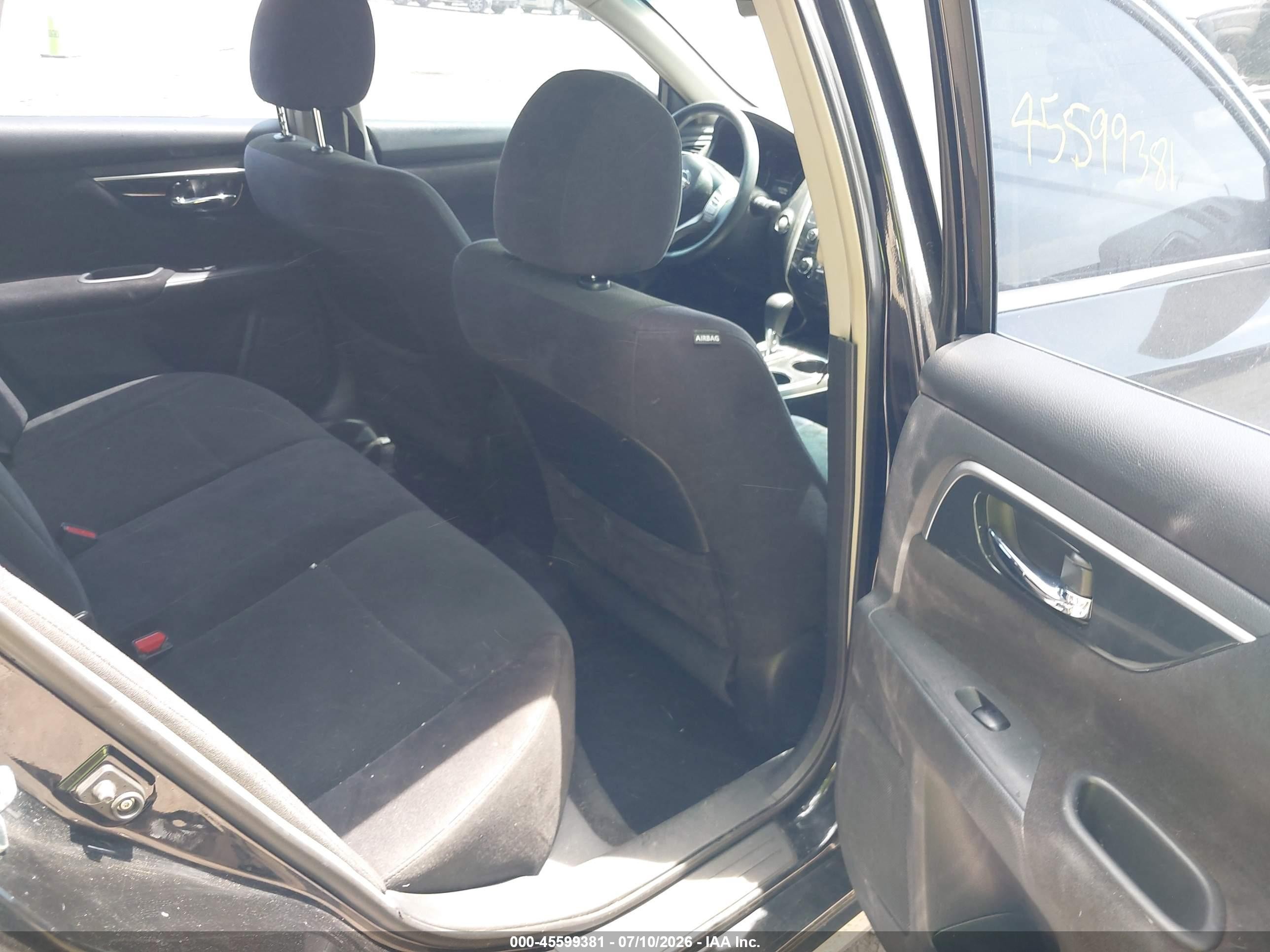 2013 Nissan Altima 2.5 S Черный vin: 1N4AL3AP3DC188502