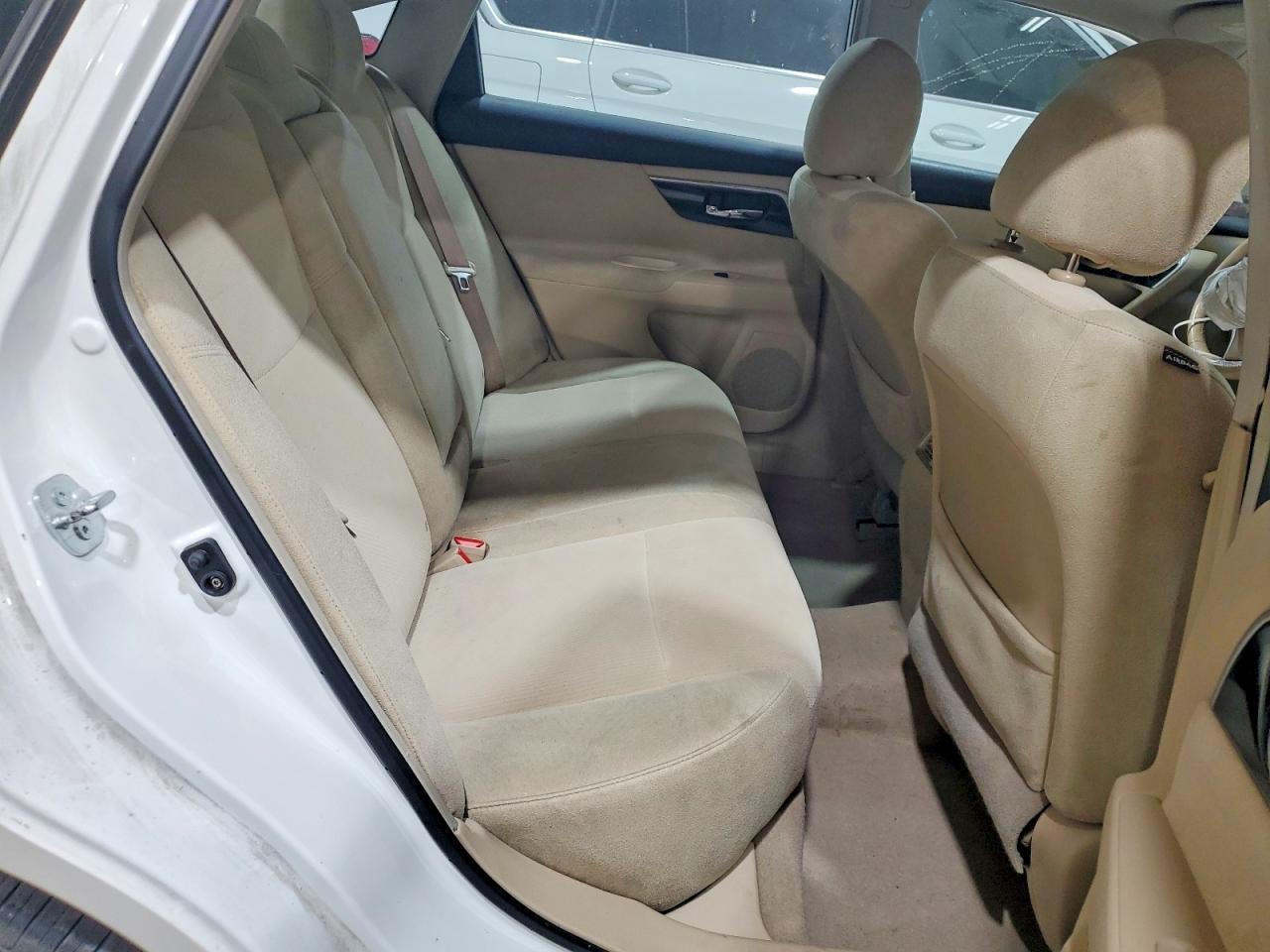 2013 Nissan Altima 2.5 White vin: 1N4AL3AP3DC194042