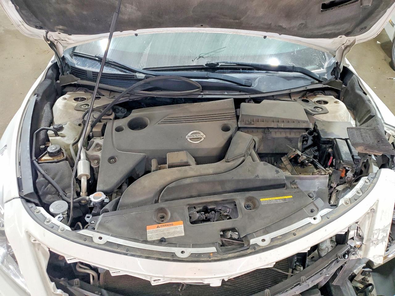 2013 Nissan Altima 2.5 White vin: 1N4AL3AP3DC194042