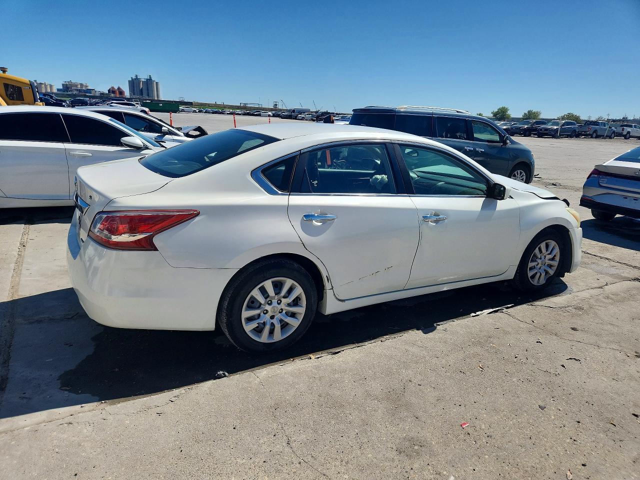 2013 Nissan Altima 2.5 Белый vin: 1N4AL3AP3DC198687