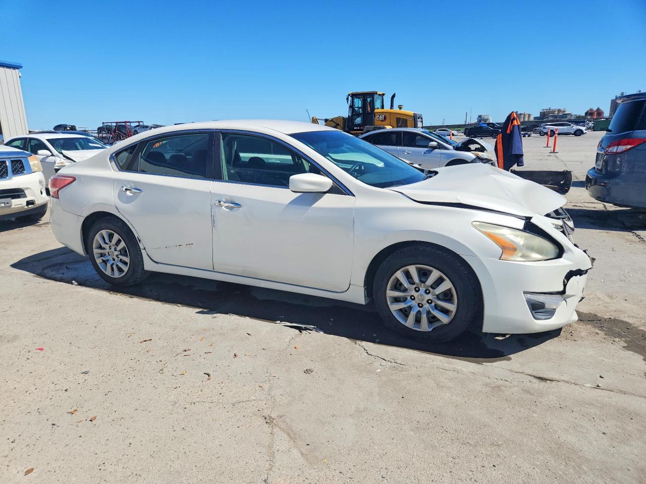 2013 Nissan Altima 2.5 Белый vin: 1N4AL3AP3DC198687