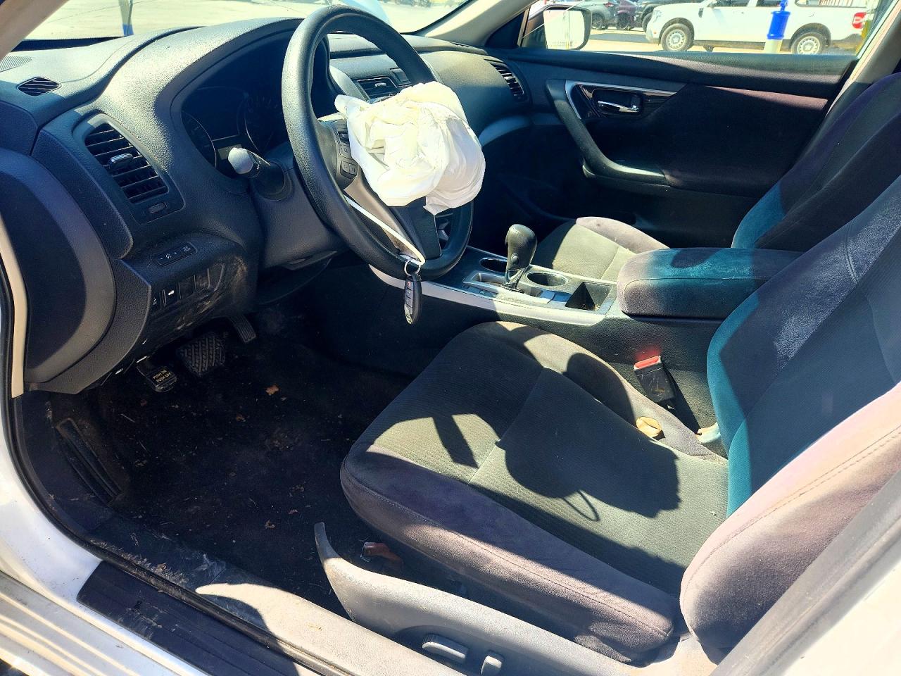 2013 Nissan Altima 2.5 Белый vin: 1N4AL3AP3DC198687