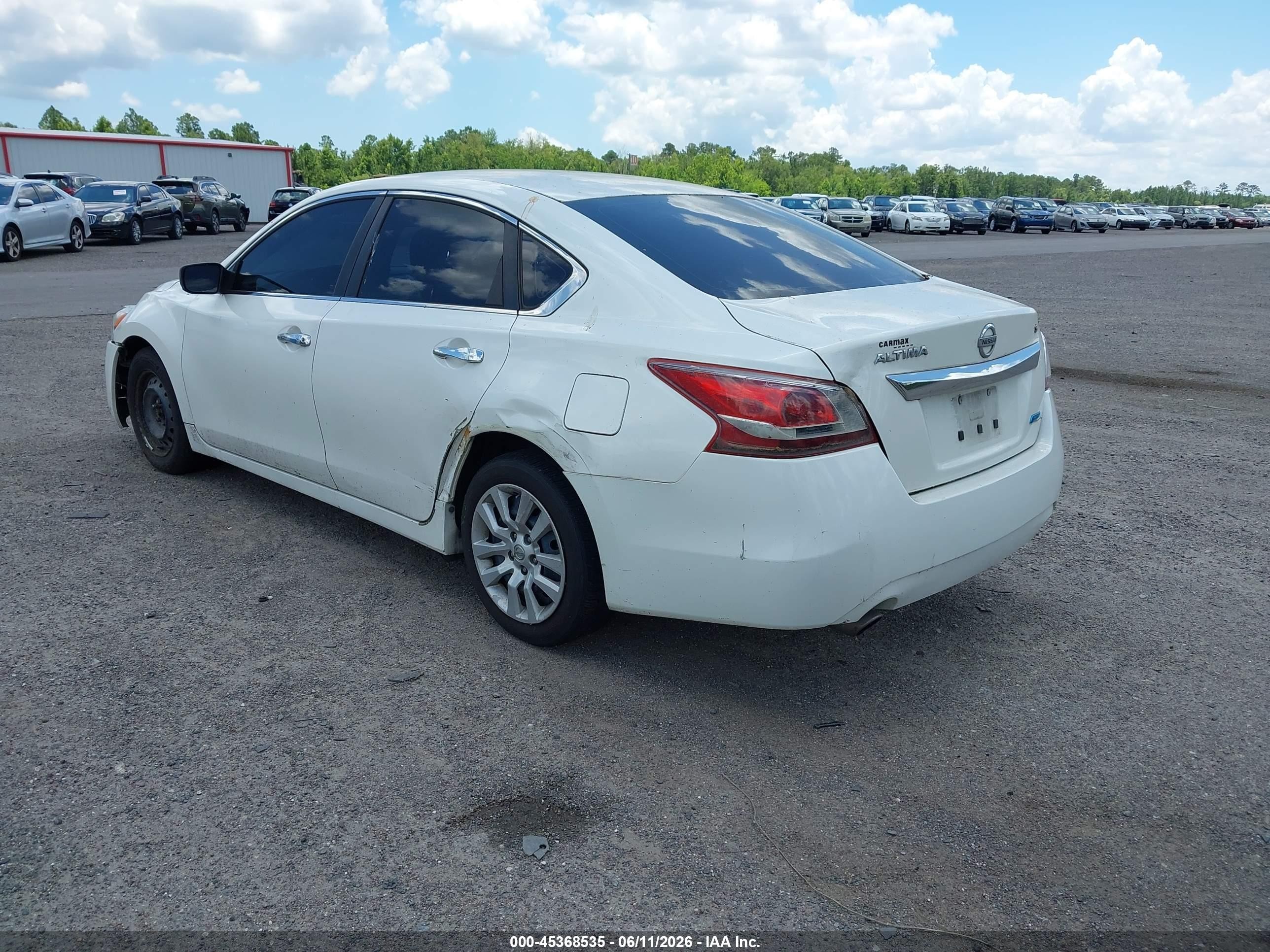 2013 Nissan Altima 2.5 S White vin: 1N4AL3AP3DC208036