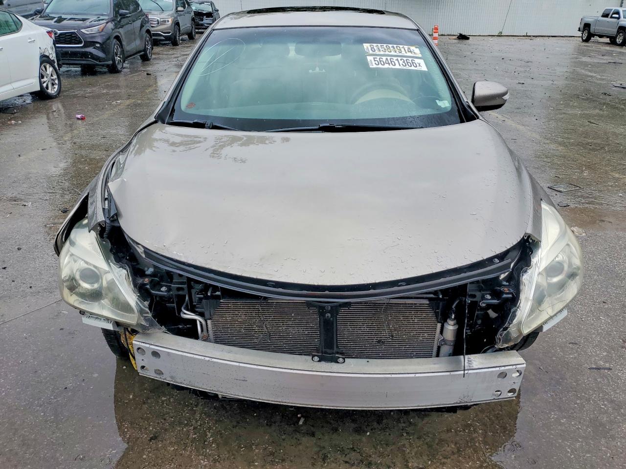 2013 Nissan Altima 2.5 Tan vin: 1N4AL3AP3DC237603