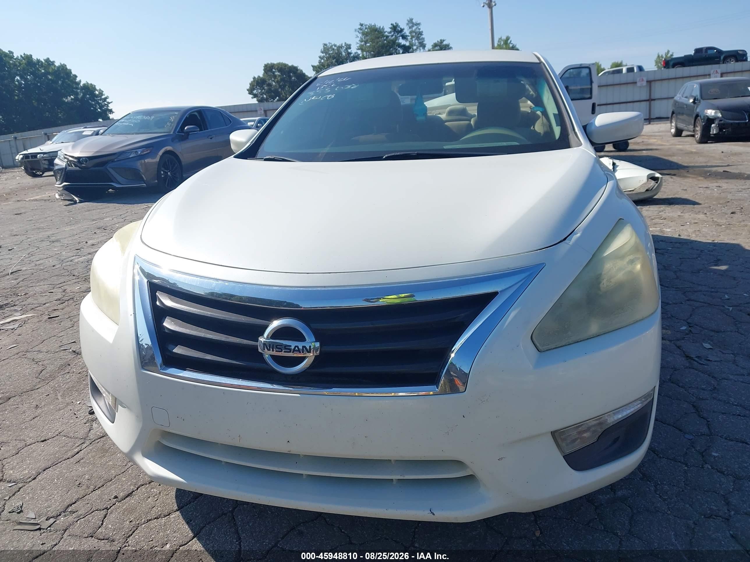 2013 Nissan Altima 2.5 Sv White vin: 1N4AL3AP3DC249685