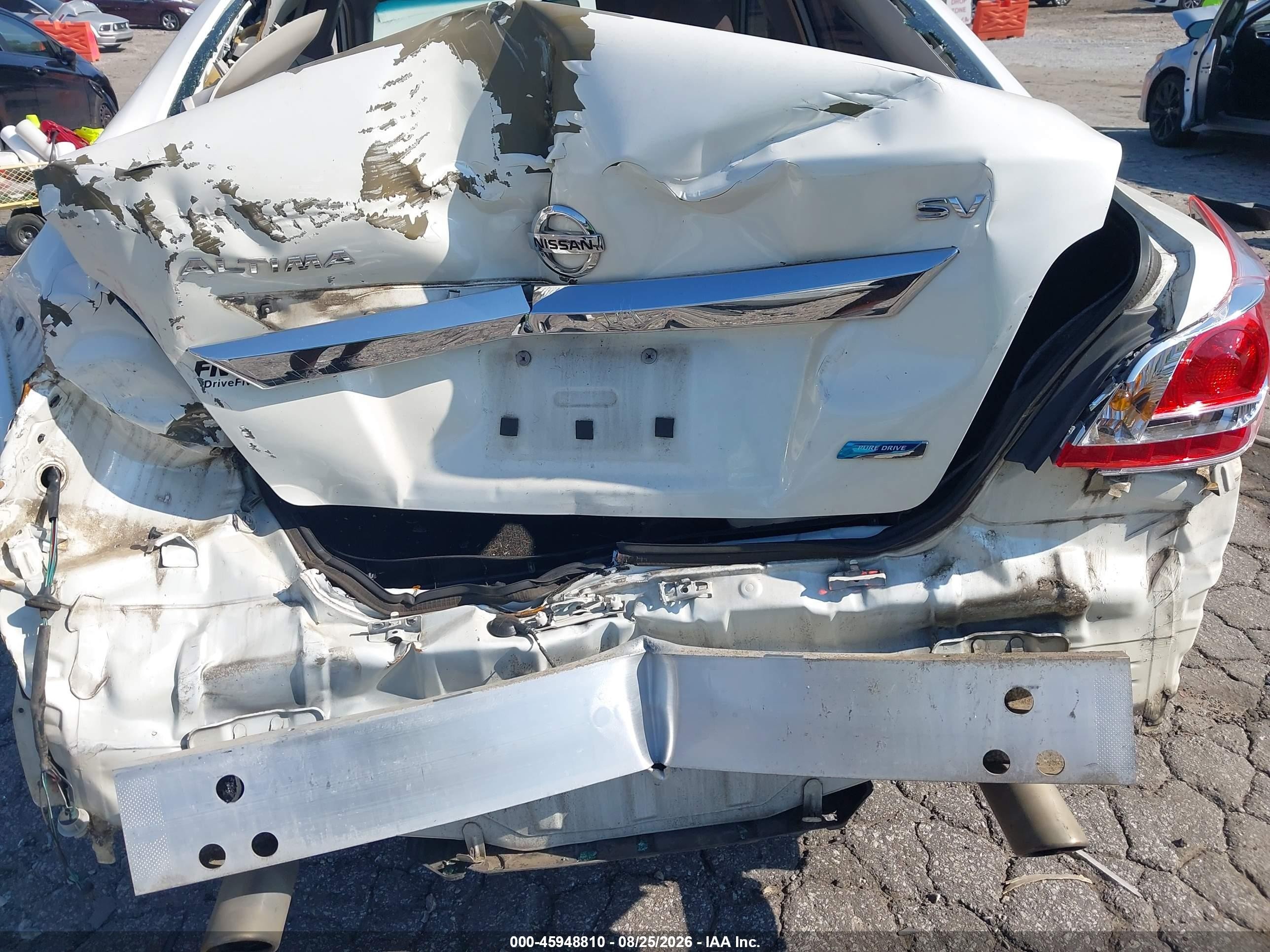 2013 Nissan Altima 2.5 Sv White vin: 1N4AL3AP3DC249685