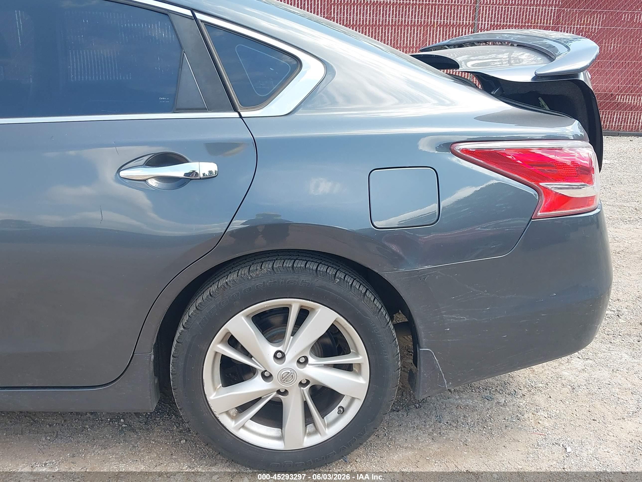 2013 Nissan Altima 2.5 Sv Gray vin: 1N4AL3AP3DC274277