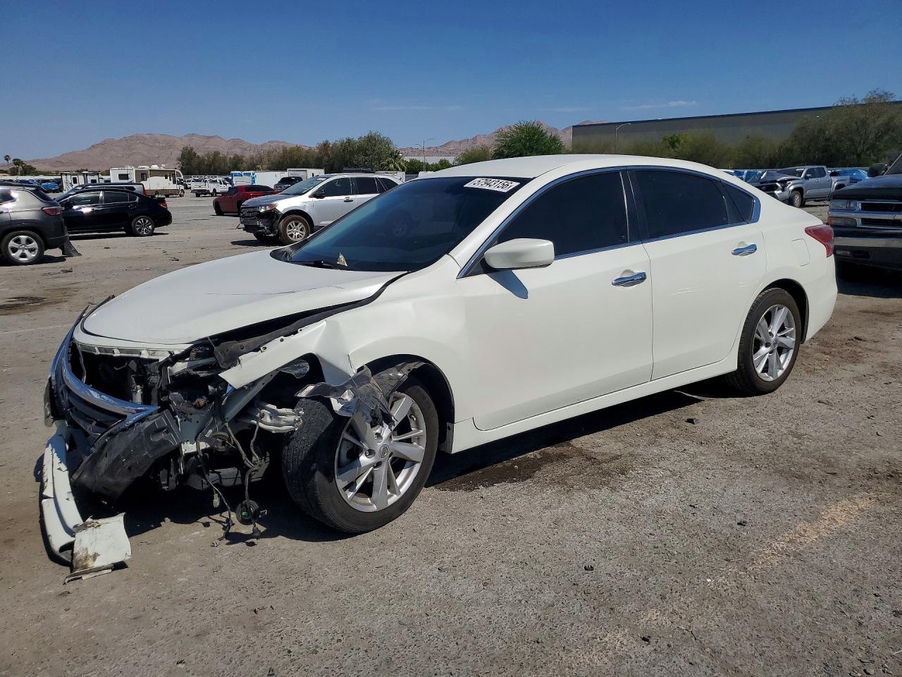 2013 Nissan Altima 2.5 White vin: 1N4AL3AP3DC276417