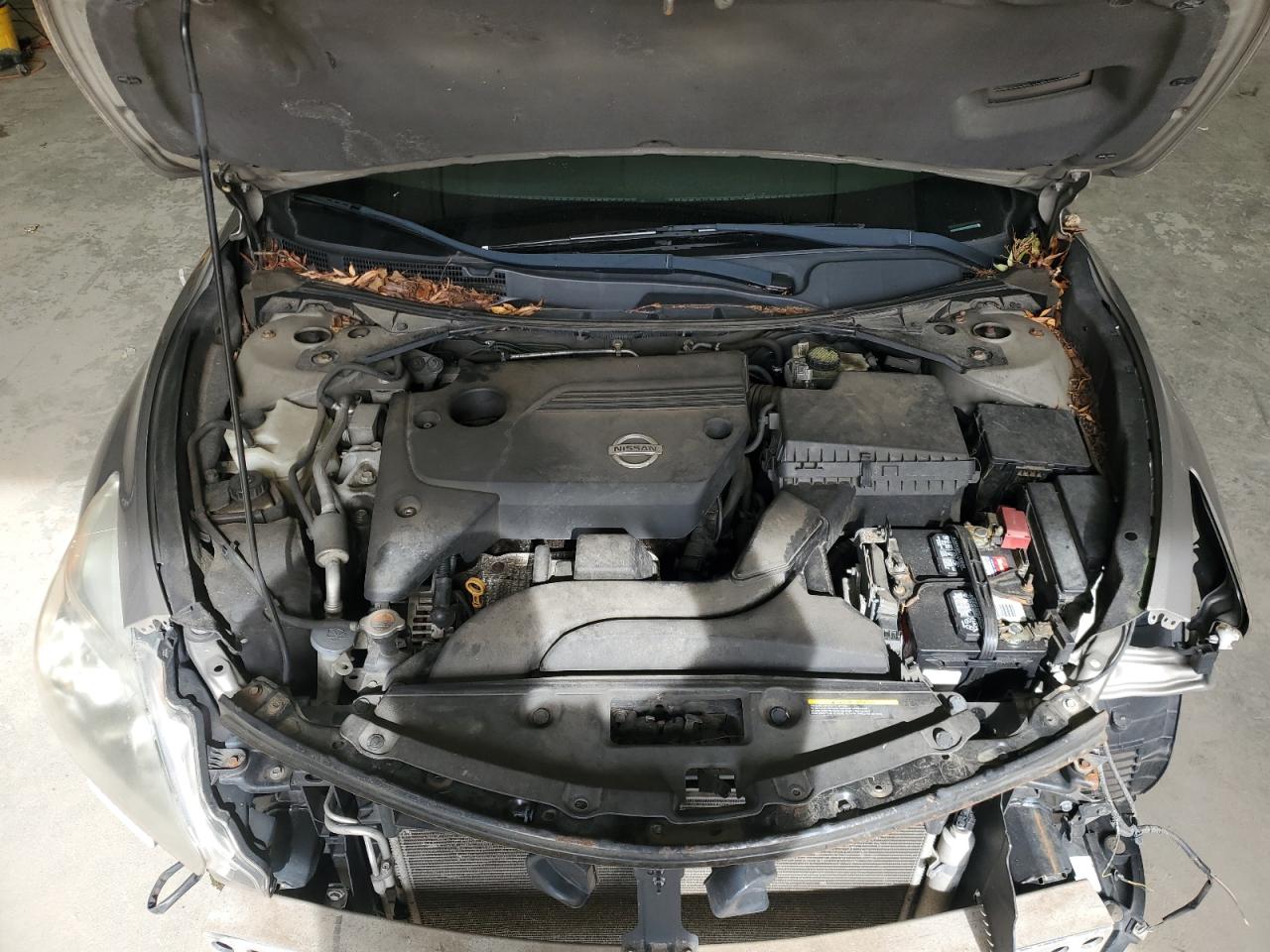 2013 Nissan Altima 2.5 Beige vin: 1N4AL3AP3DC278975
