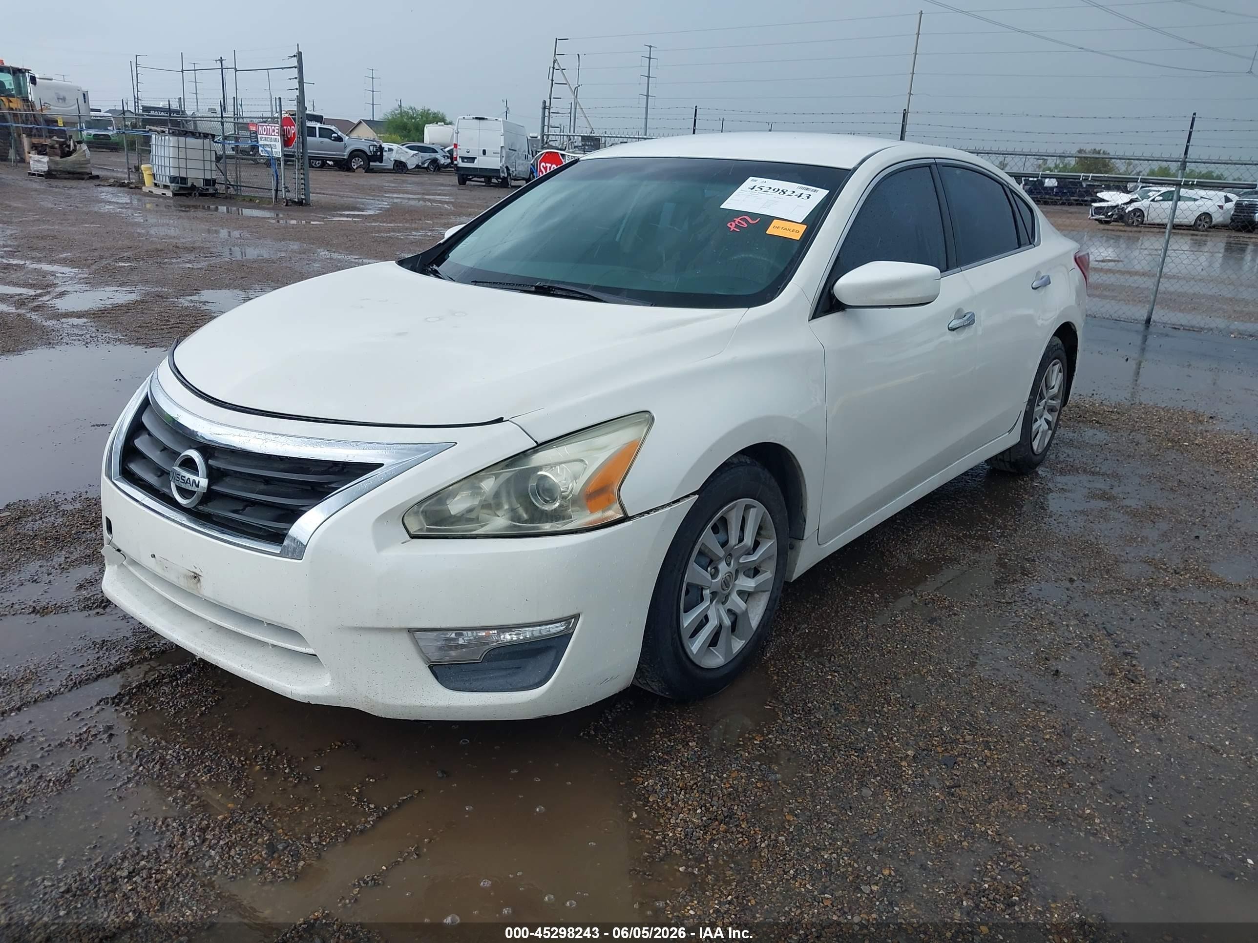 2013 Nissan Altima 2.5 S Белый vin: 1N4AL3AP3DC283691