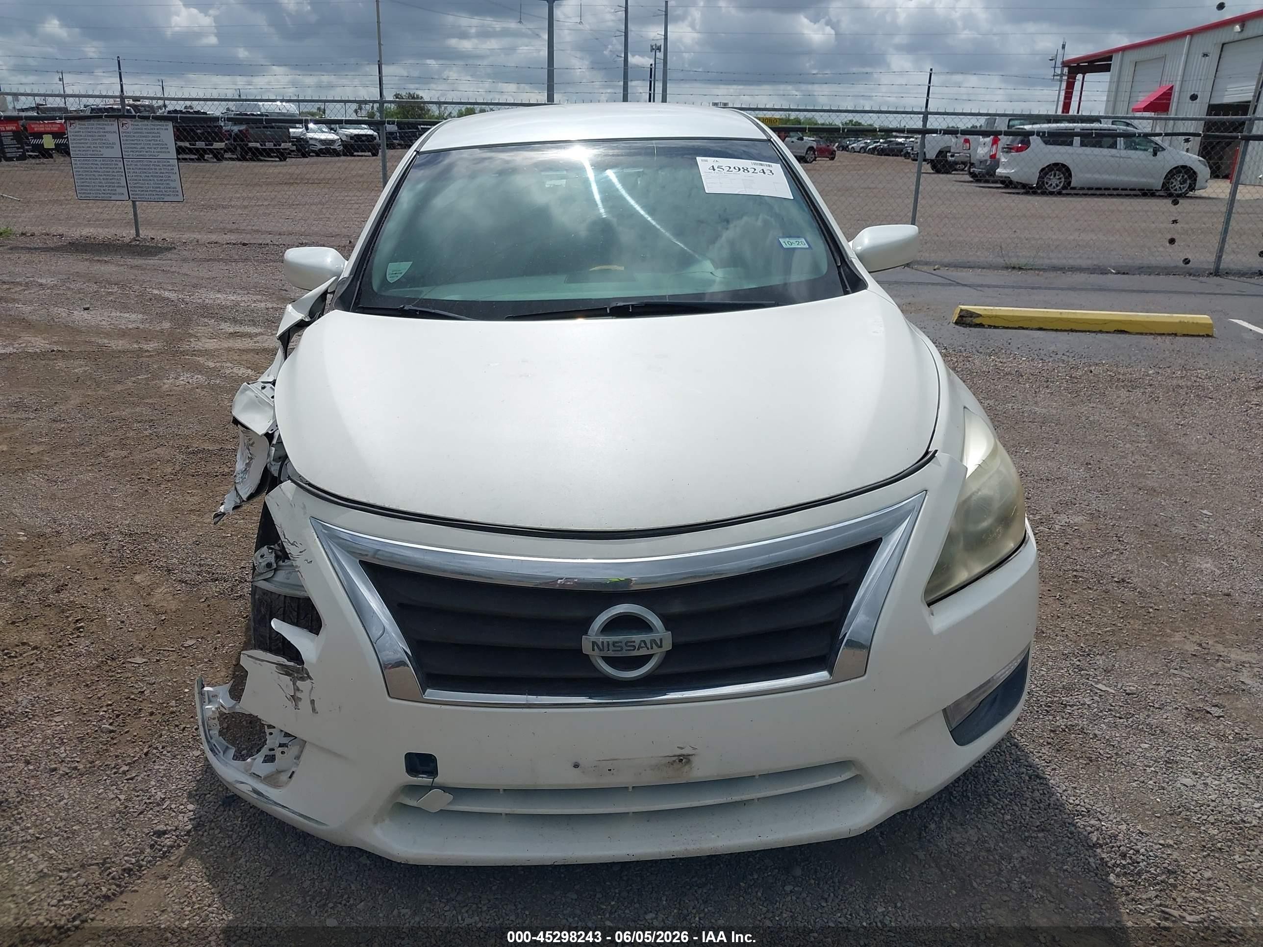 2013 Nissan Altima 2.5 S Белый vin: 1N4AL3AP3DC283691