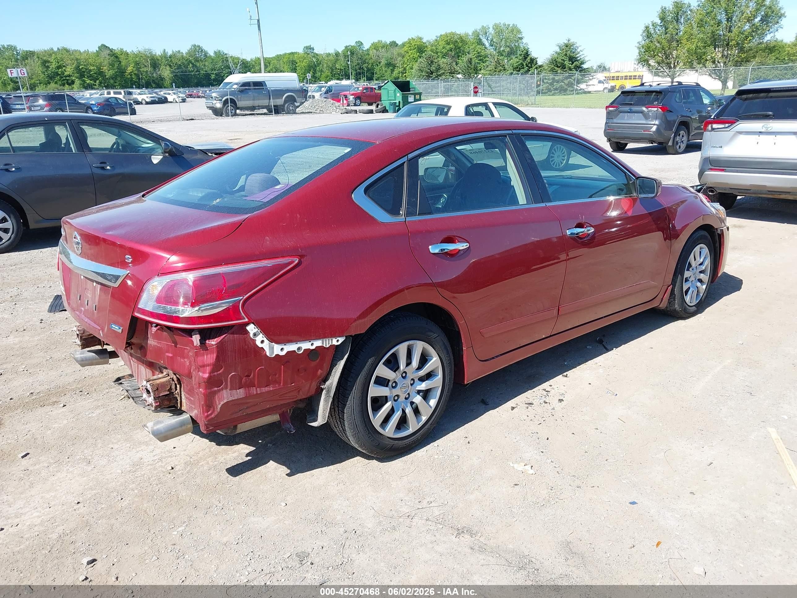2013 Nissan Altima 2.5 S Red vin: 1N4AL3AP3DC297106