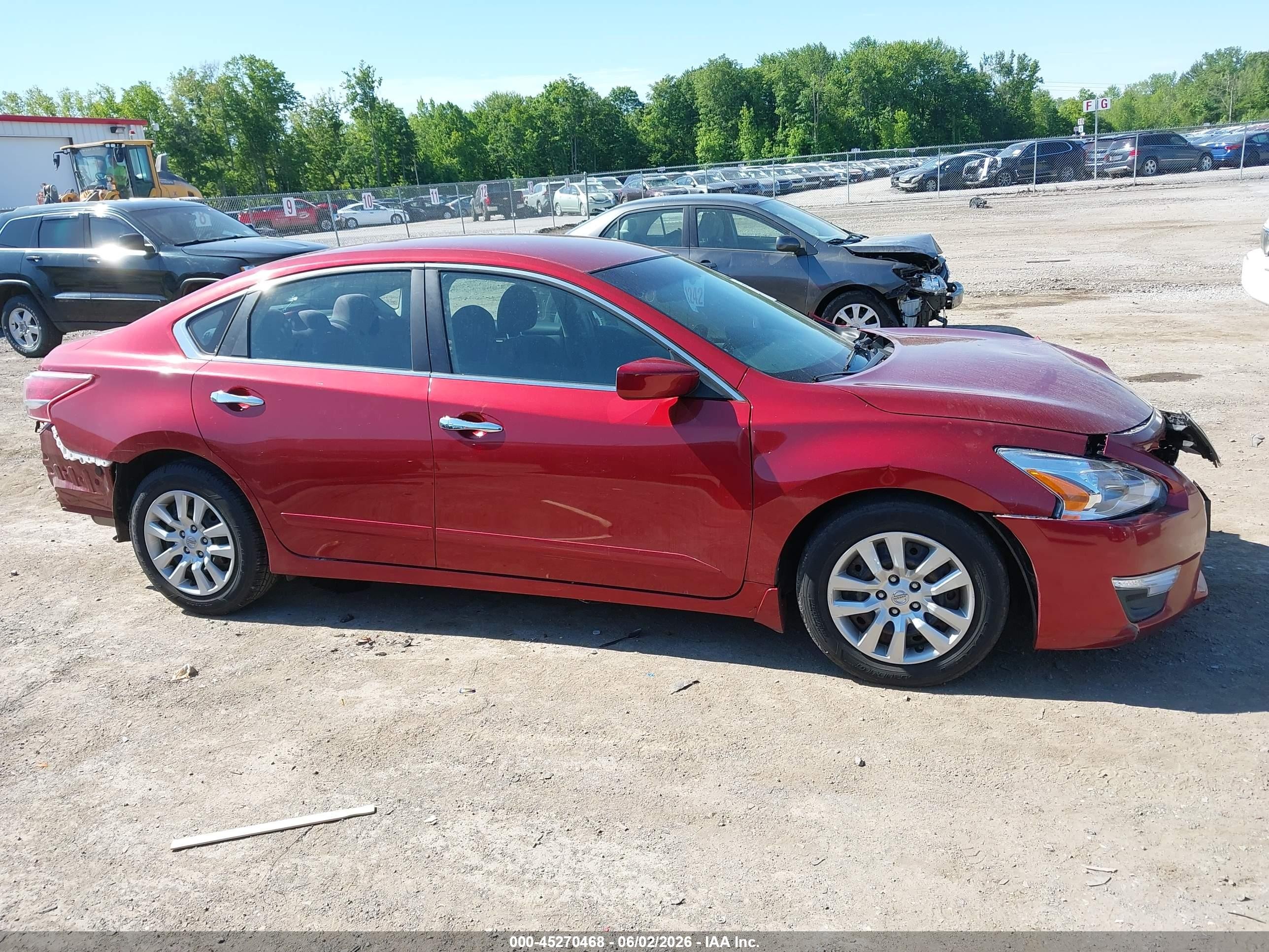 2013 Nissan Altima 2.5 S Red vin: 1N4AL3AP3DC297106