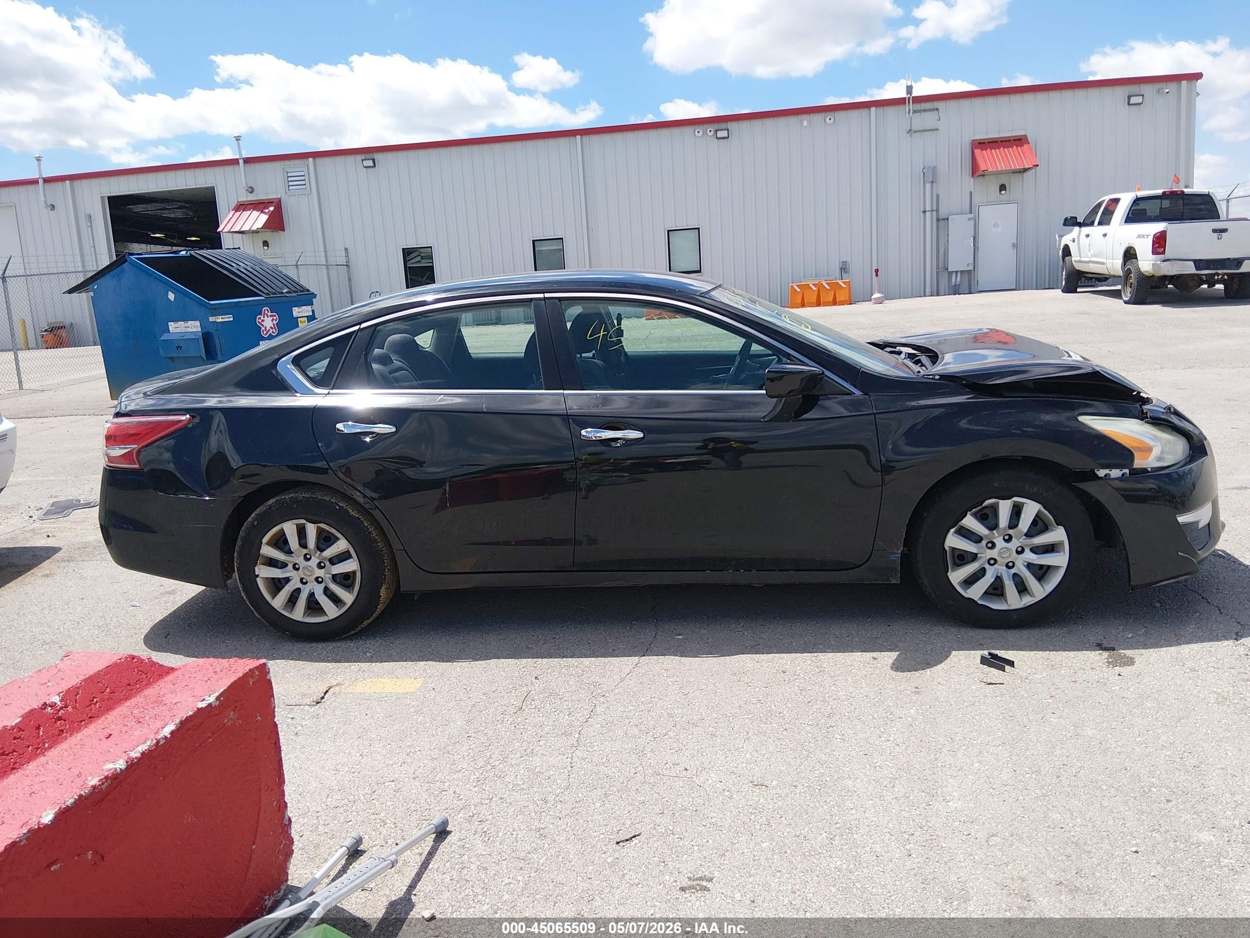 2013 Nissan Altima 2.5 S Black vin: 1N4AL3AP3DC298269