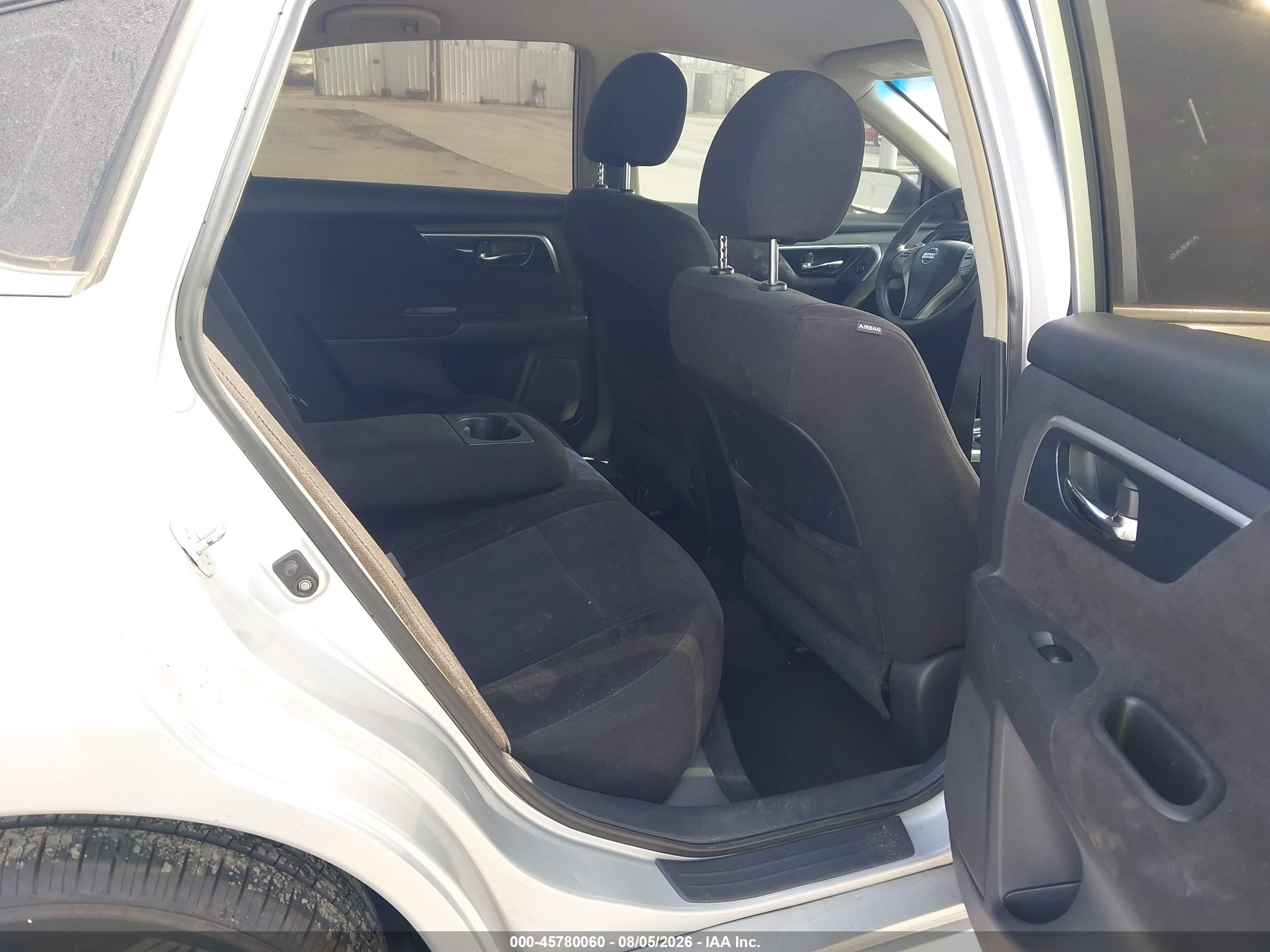 2013 Nissan Altima 2.5 S Серебряный vin: 1N4AL3AP3DC298689
