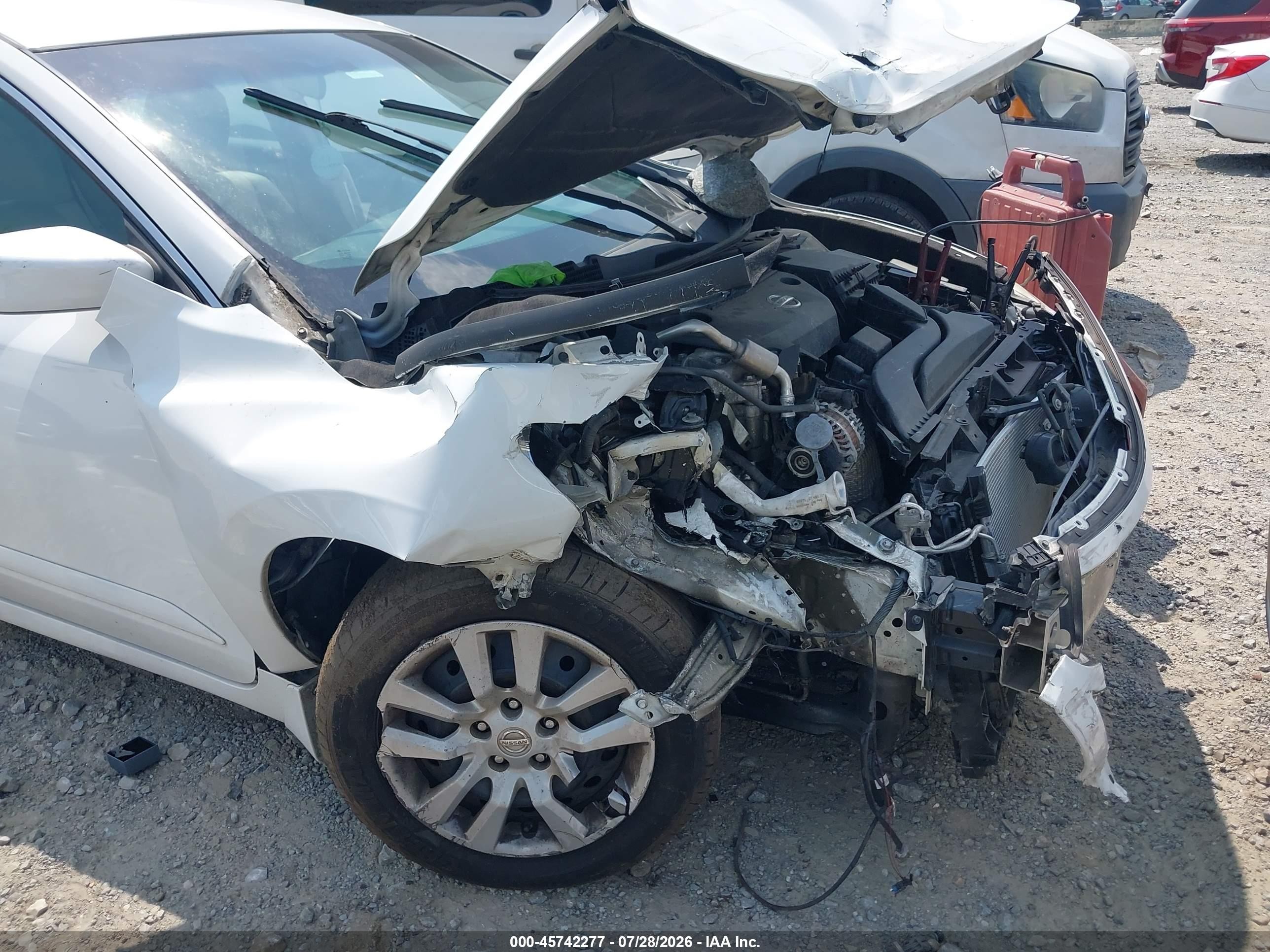 2013 Nissan Altima 2.5 S White vin: 1N4AL3AP3DC914732