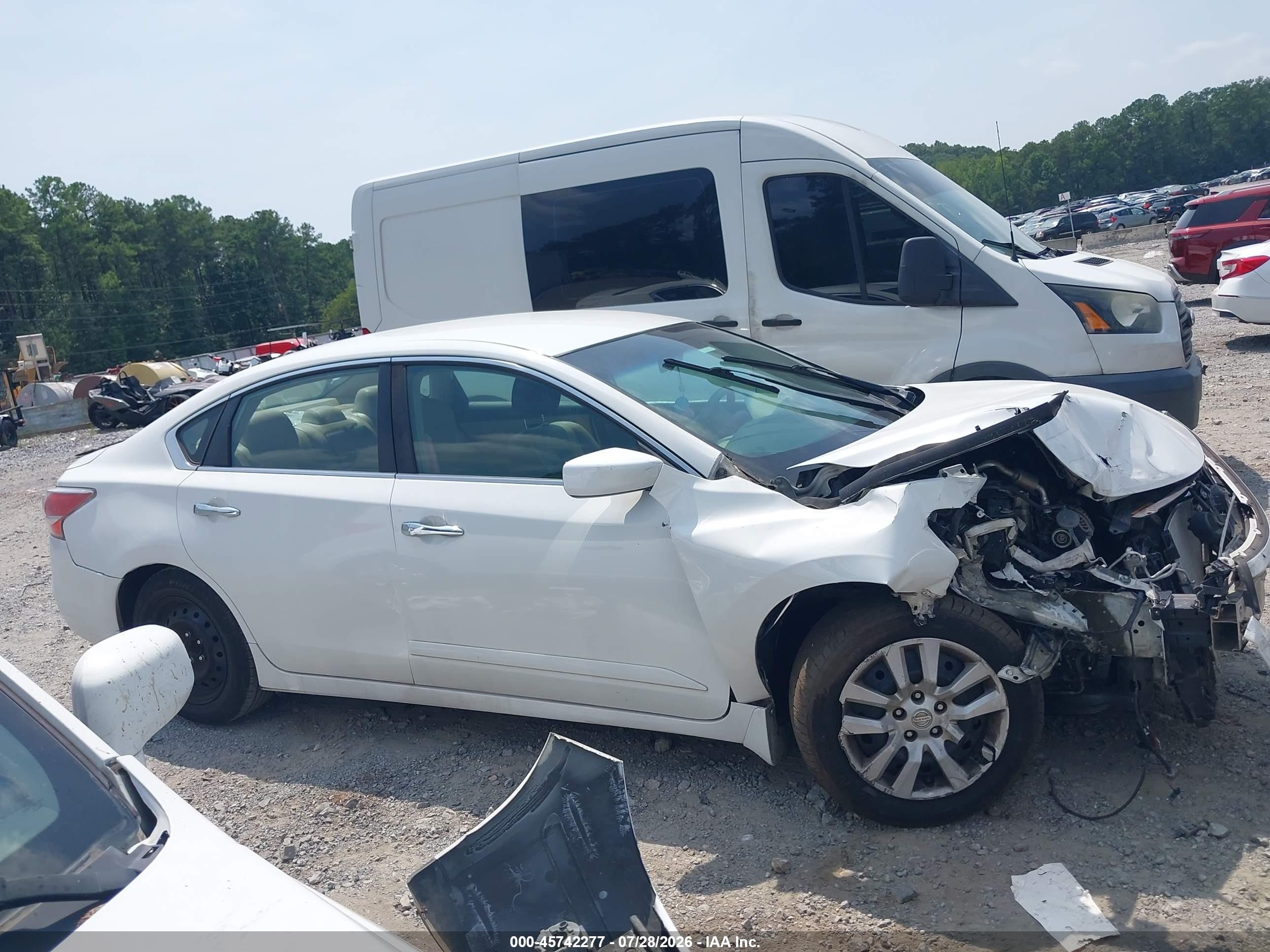 2013 Nissan Altima 2.5 S White vin: 1N4AL3AP3DC914732